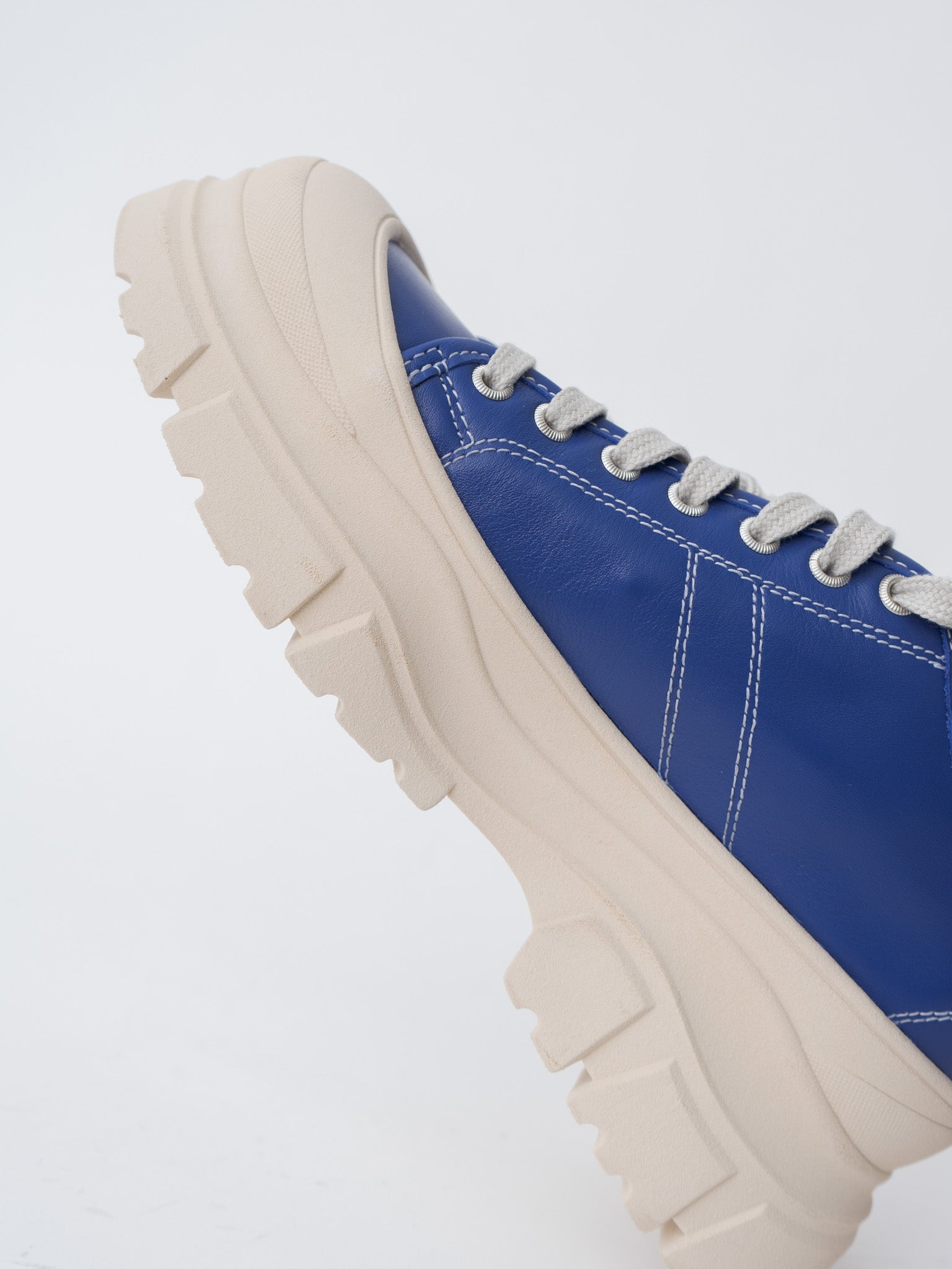 Namu Shop - Sofie D'Hoore Feat Sneakers - Klein/Mastic Outsole