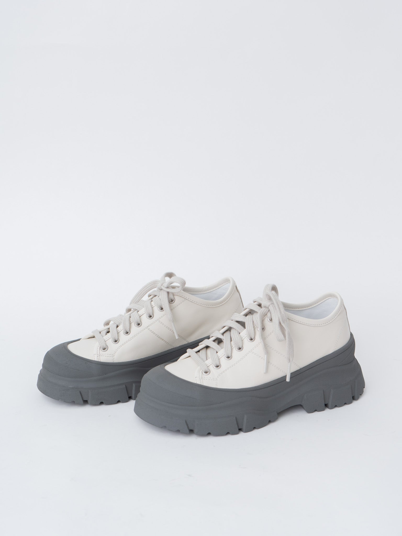 Namu Shop - Sofie D'Hoore Feat Sneakers - Porcelain/Slate Outsole
