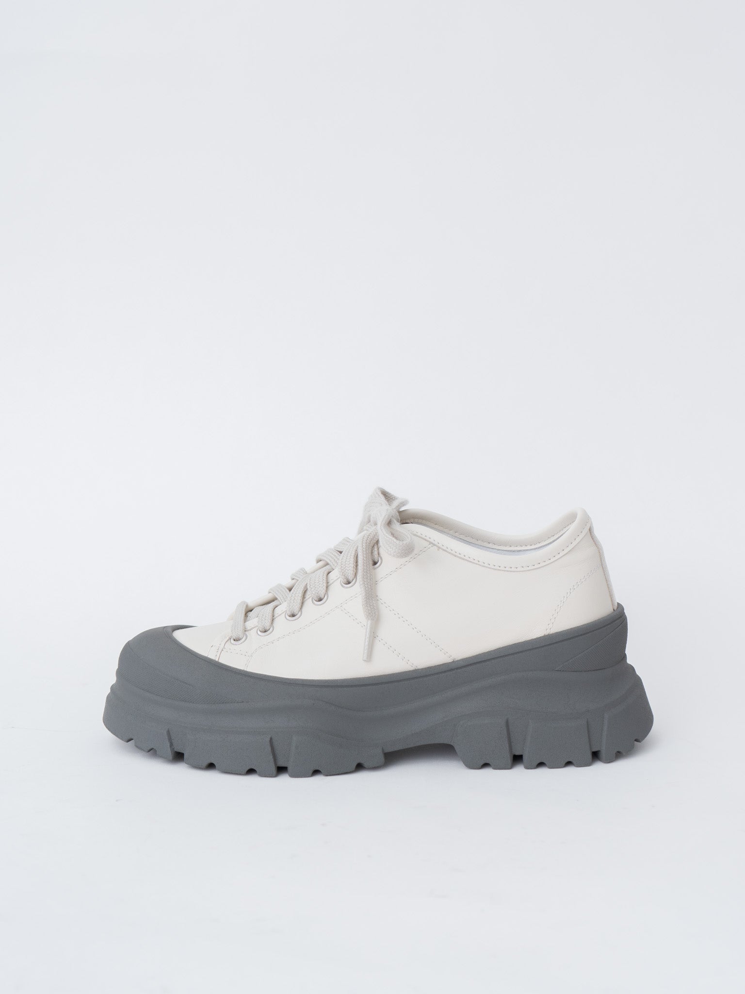 Namu Shop - Sofie D'Hoore Feat Sneakers - Porcelain/Slate Outsole