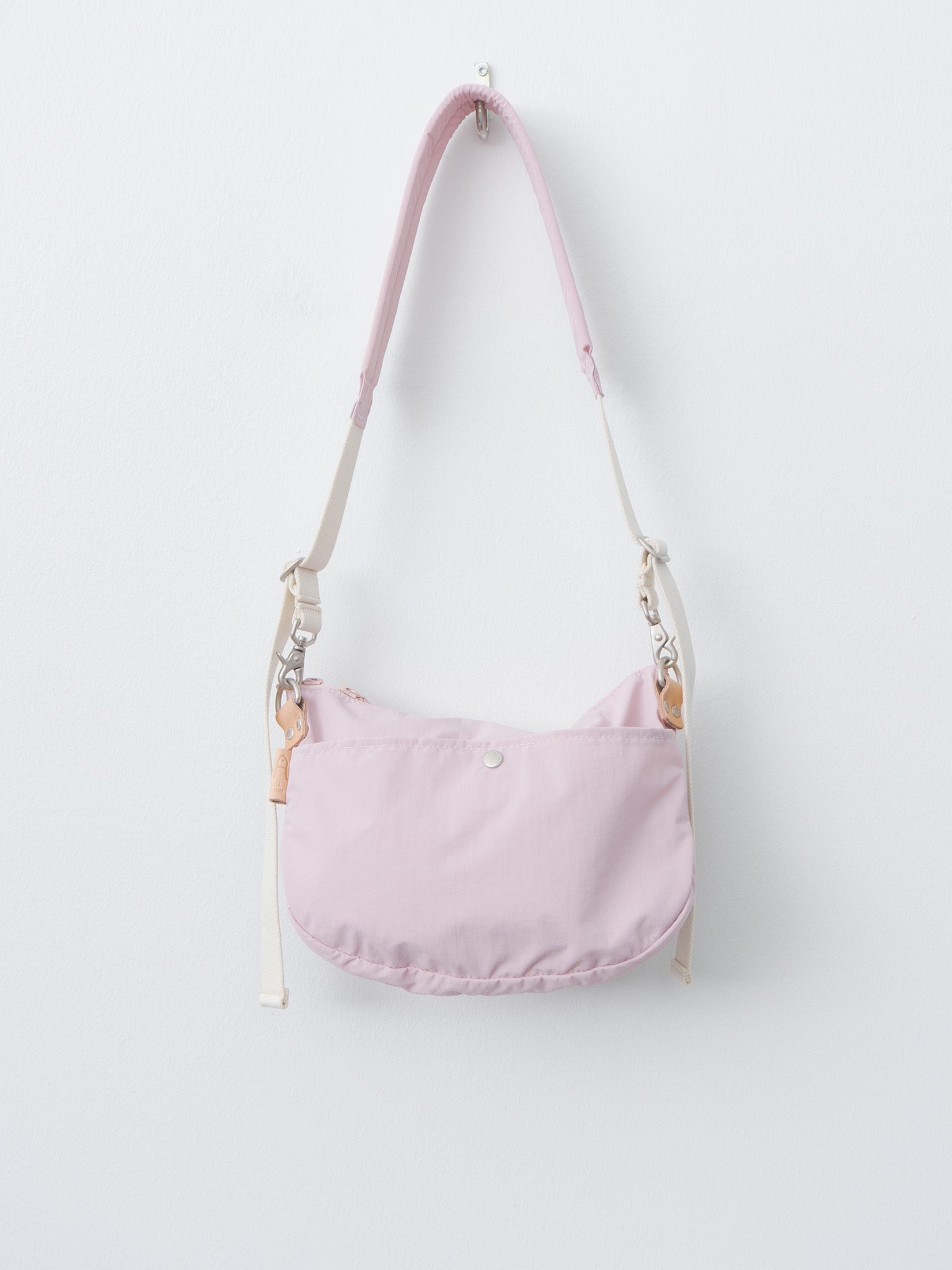 Namu Shop - Amiacalva Shrink Nylon Bodybag Small - Sakura Pink