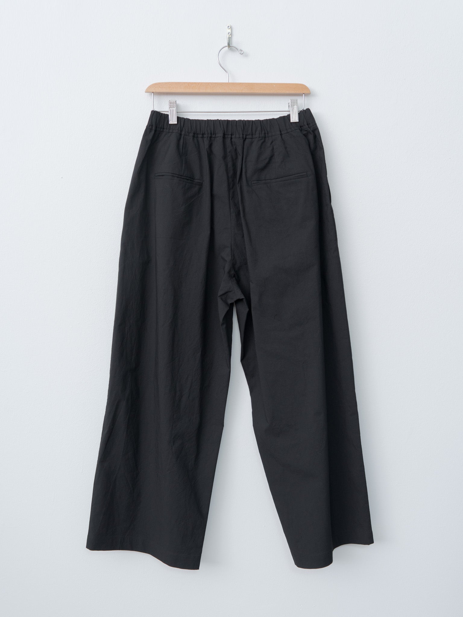 Namu Shop - Veritecoeur C/N Tuck Pants - Sumi Black