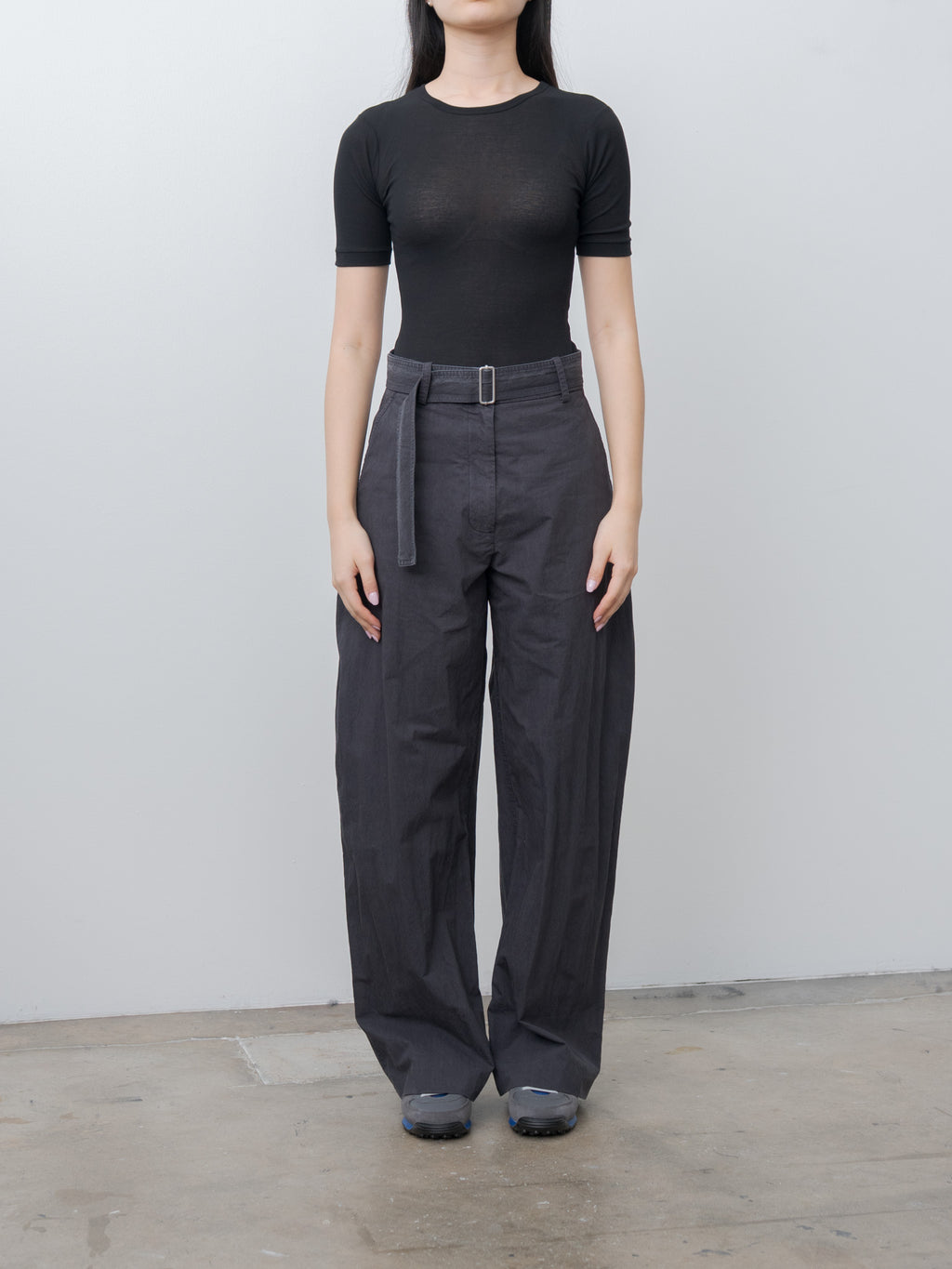 Namu Shop - Babaco Twisted Cotton Fitted T-Shirt - Black