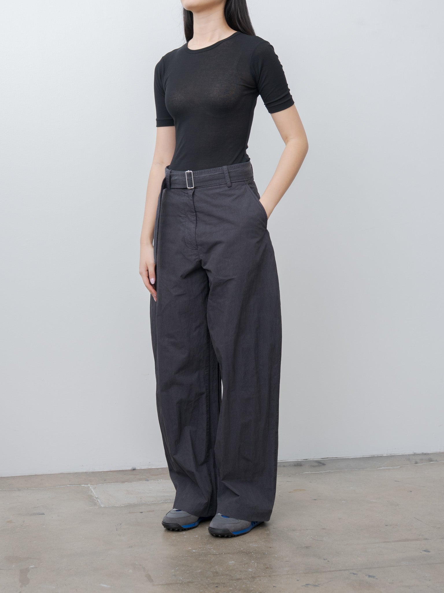 Namu Shop - Babaco Twisted Cotton Fitted T-Shirt - Black