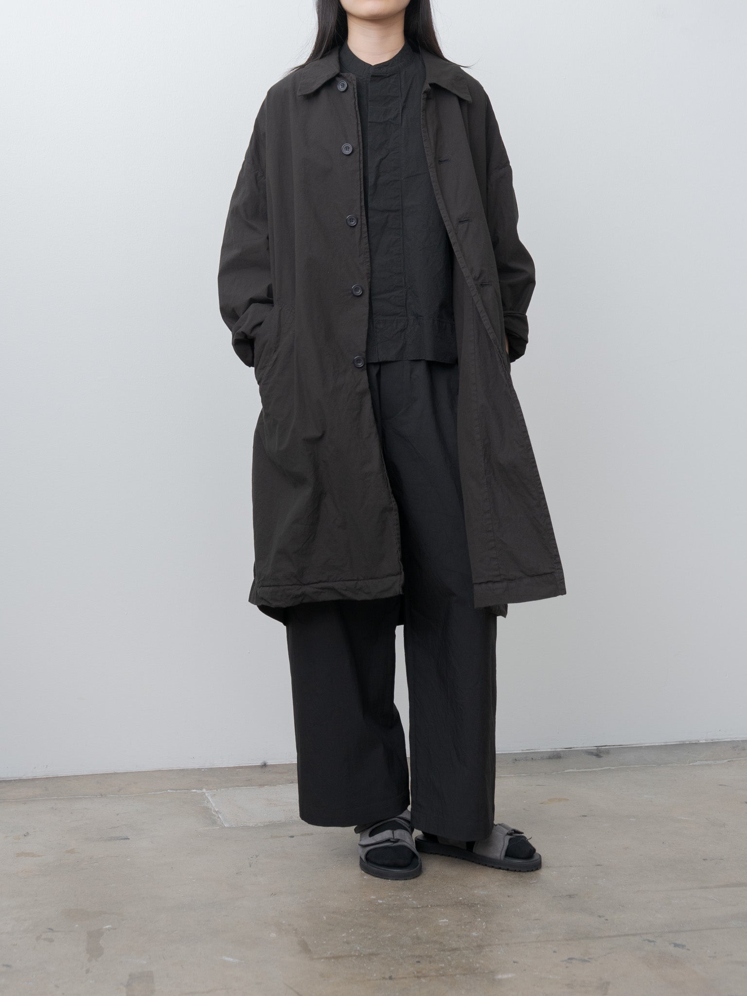 Namu Shop - Veritecoeur C/N Tuck Pants - Sumi Black