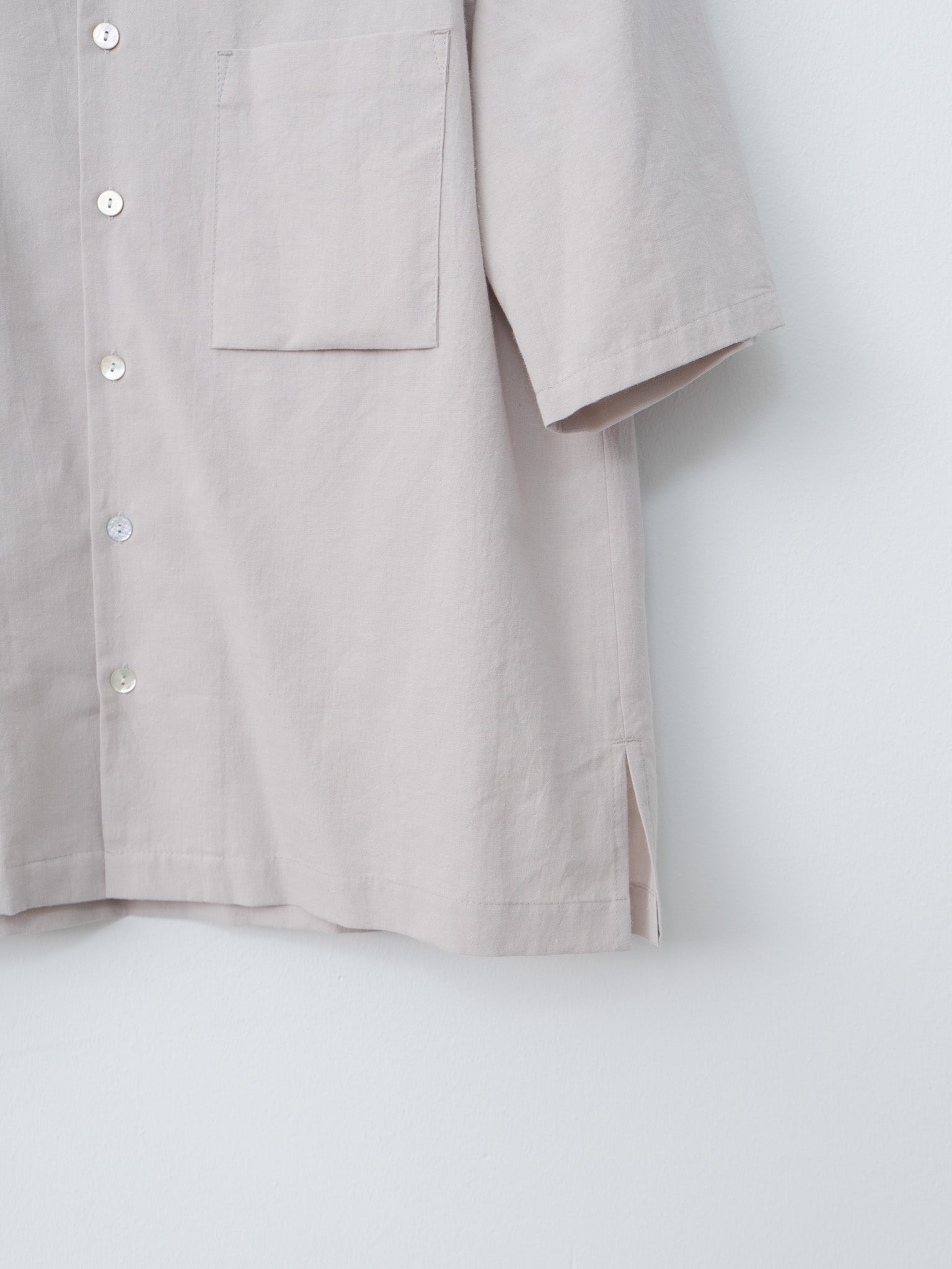 Namu Shop - S.K. Manor Hill Aloha Shirt - Light Grey Cotton Hemp