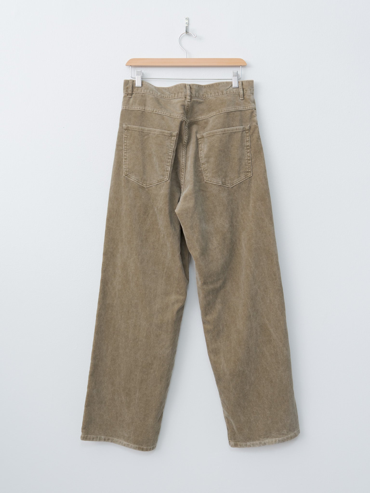 Namu Shop - Auralee Pigment Dye Finx Corduroy Wide 5P Pants - Olive Brown