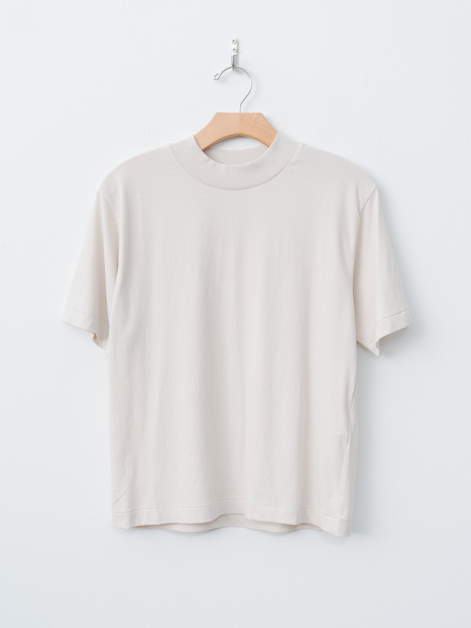 Namu Shop - Aton Fresca Nubuck Mockneck T-Shirt - Warm White