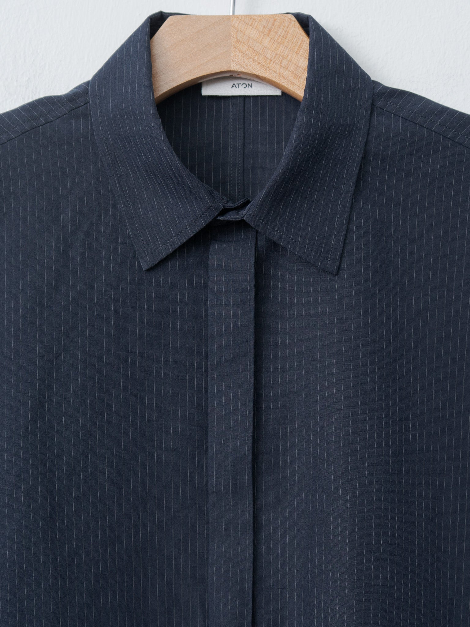 Namu Shop - Aton Silk Linen Shantung Shirt Vest - Navy x Pinstripe