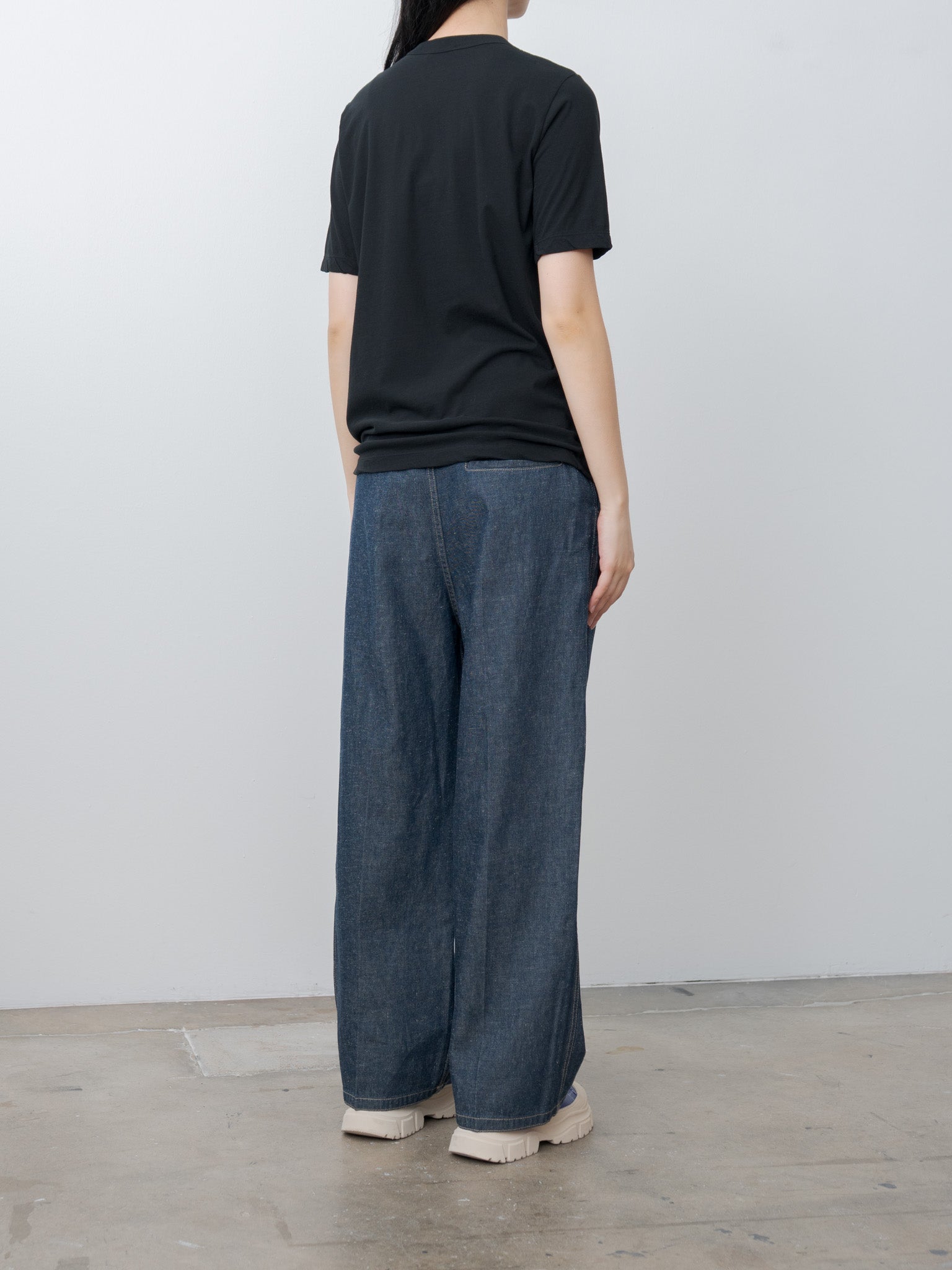 Namu Shop - Aton Fresca Single Jersey Standard T-Shirt - Black