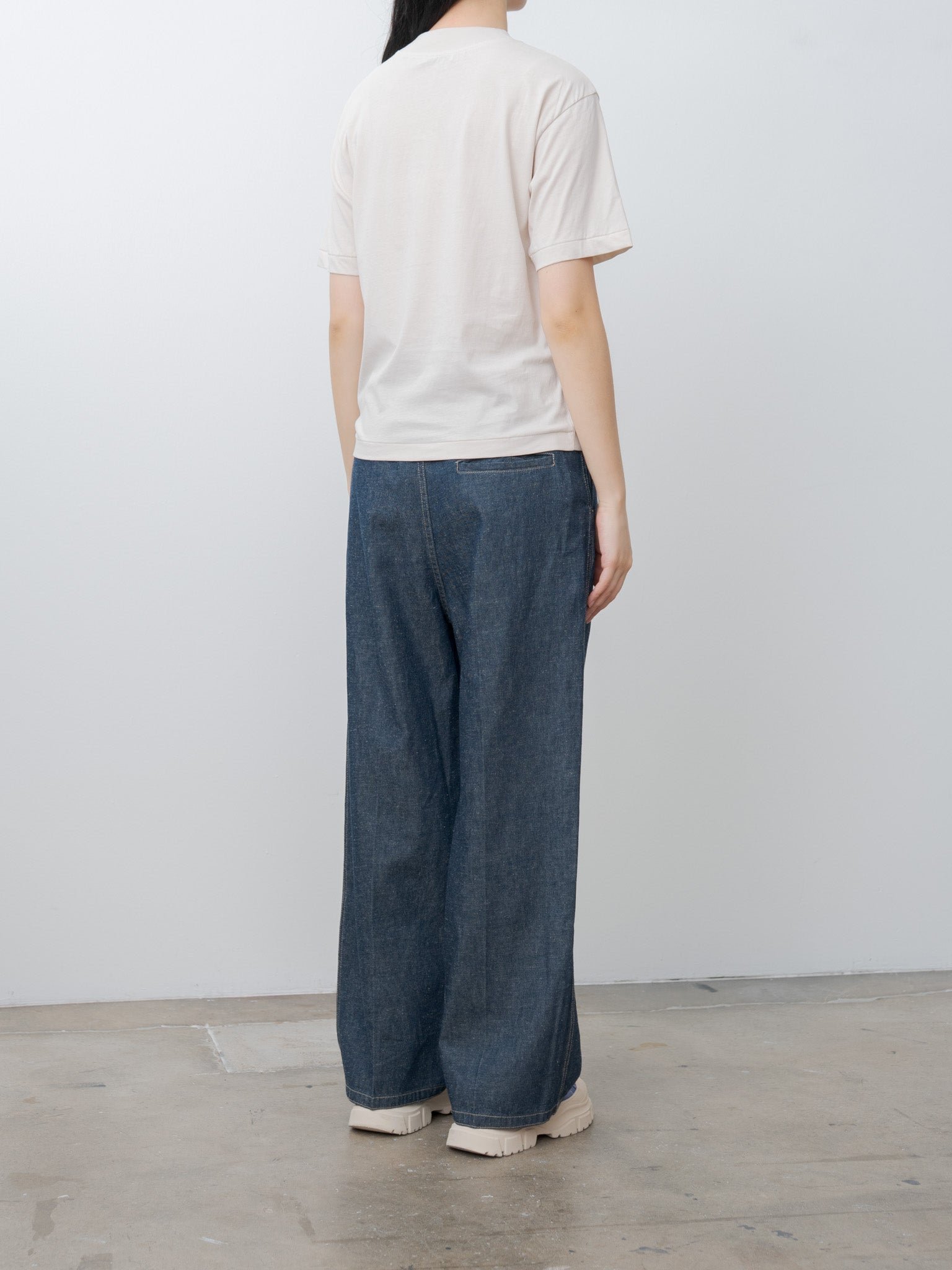 Namu Shop - Aton Fresca Nubuck Mockneck T-Shirt - Warm White