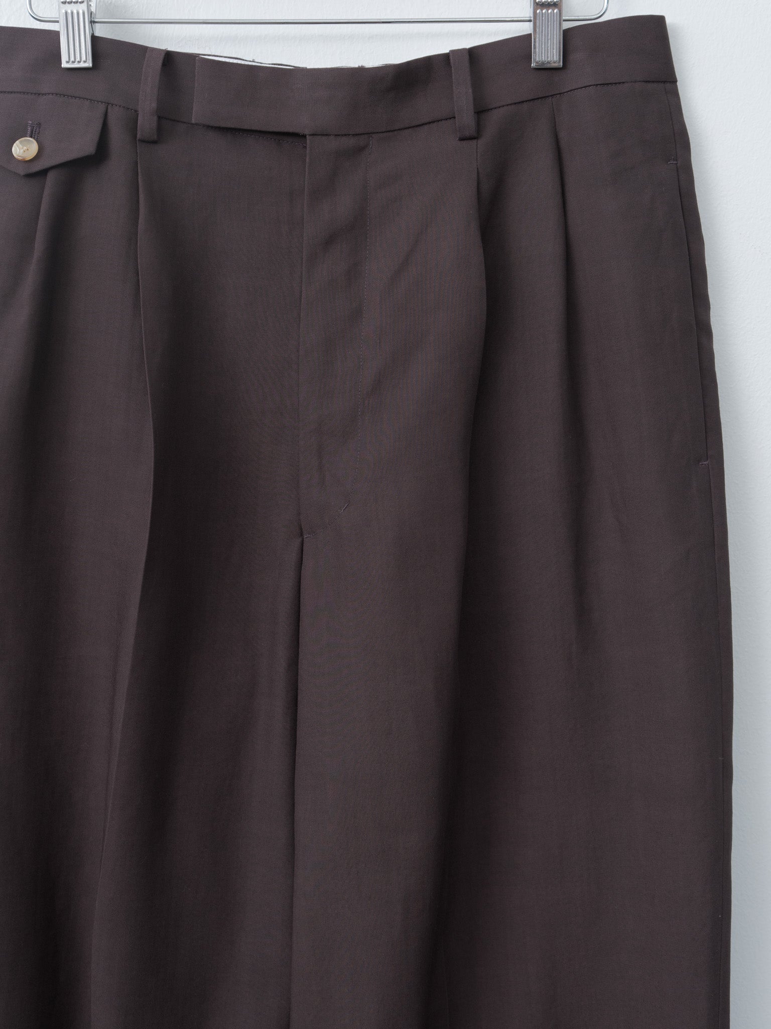 Namu Shop - Yleve Tencel Two-Pleat Trouser - Burgundy
