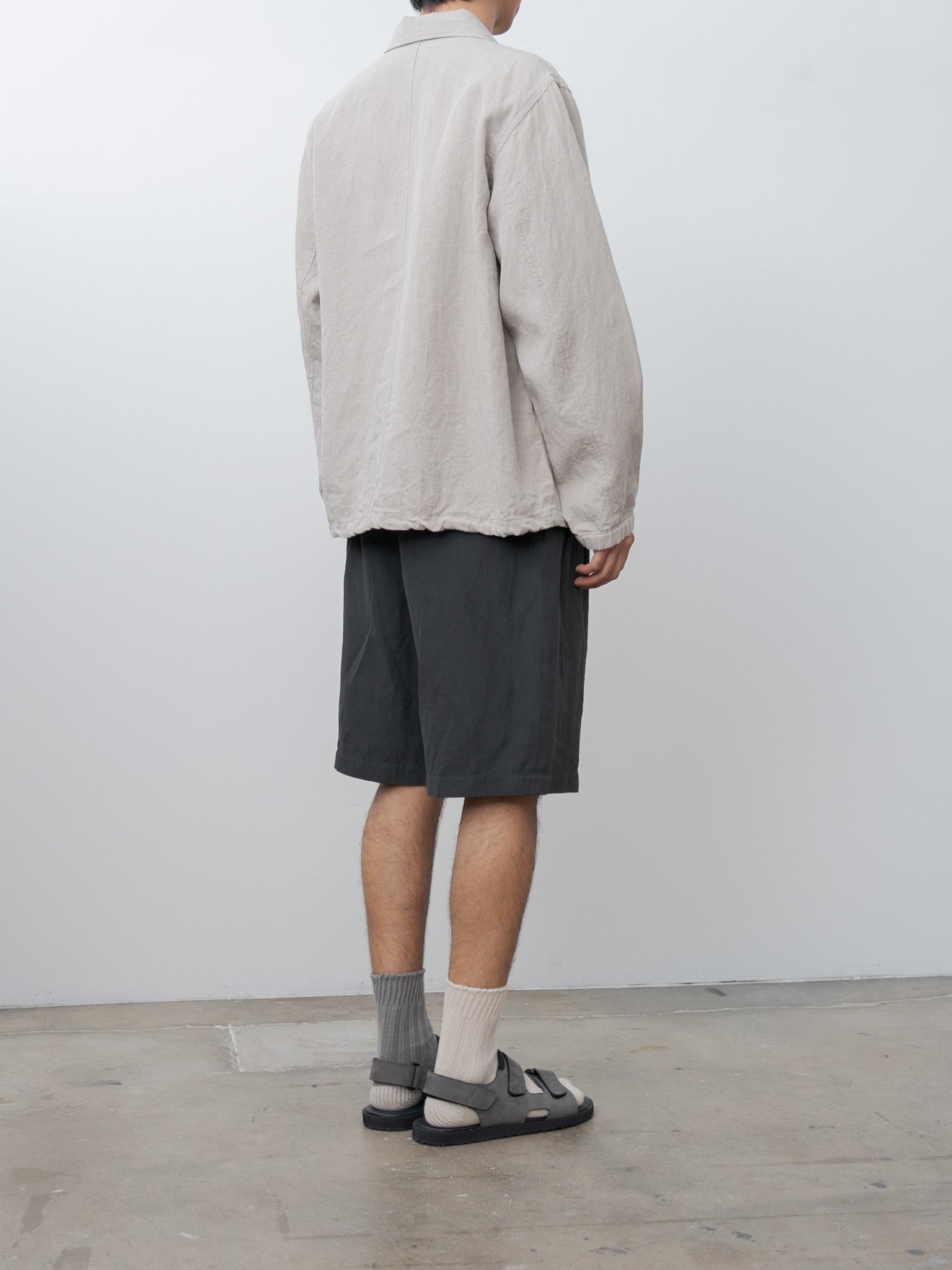 Namu Shop - Aton Cotton Linen Voile Two Tucked Easy Shorts - Dark Green
