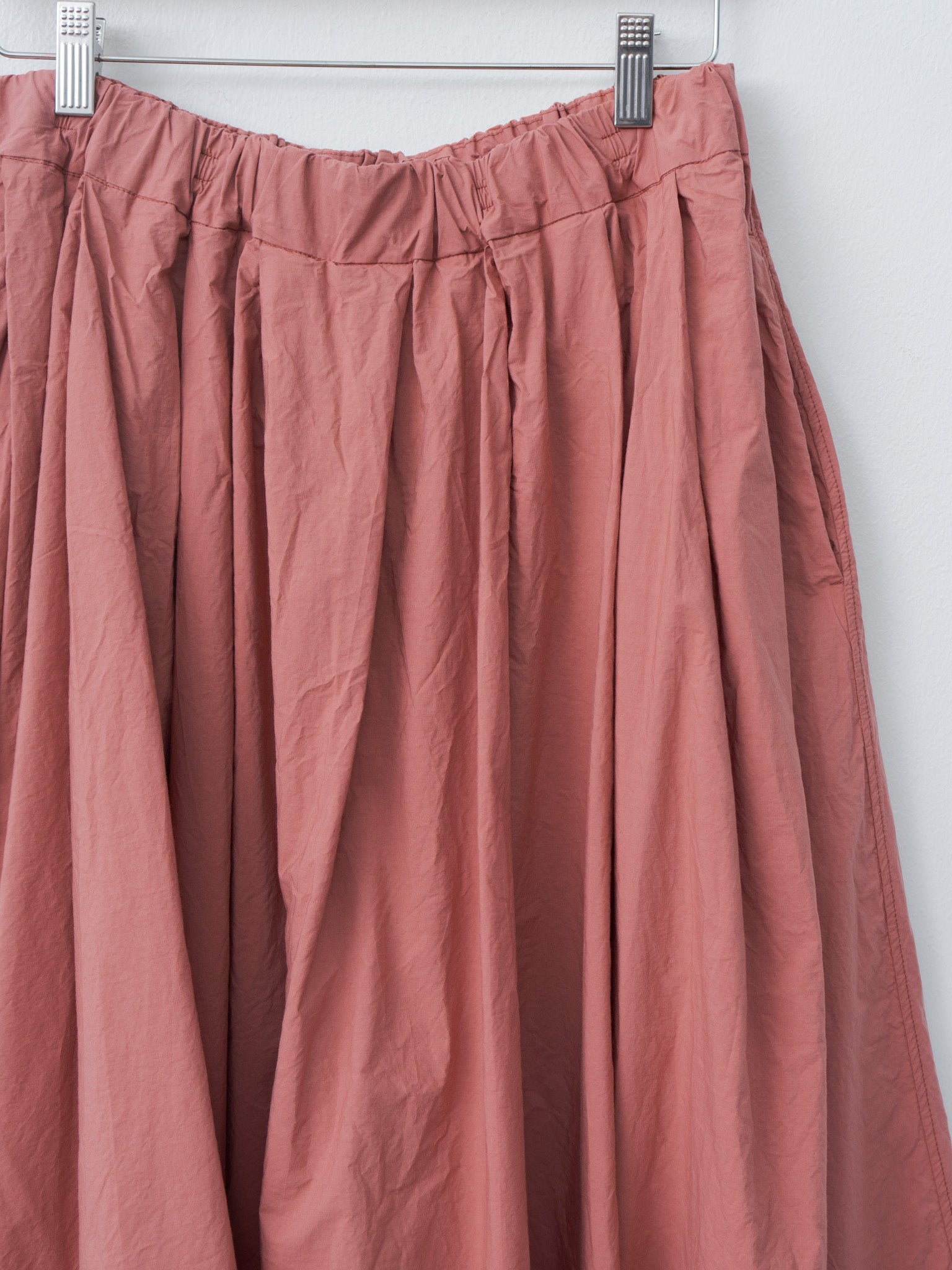 Namu Shop - Album di Famiglia Pleated Long Skirt TC - Coral