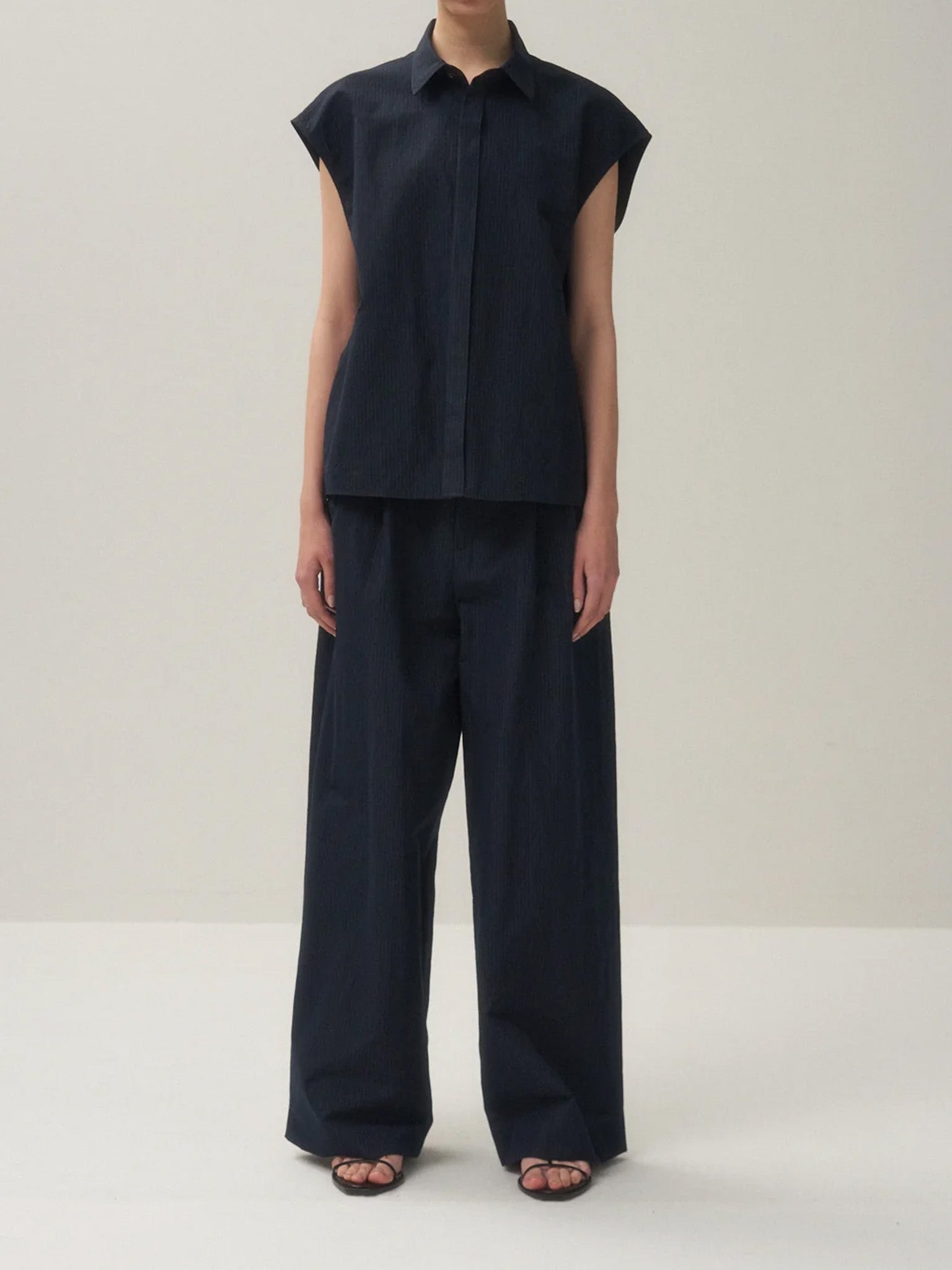 Namu Shop - Aton Silk Linen Shantung Two Tucked Pants - Navy x Pinstripe