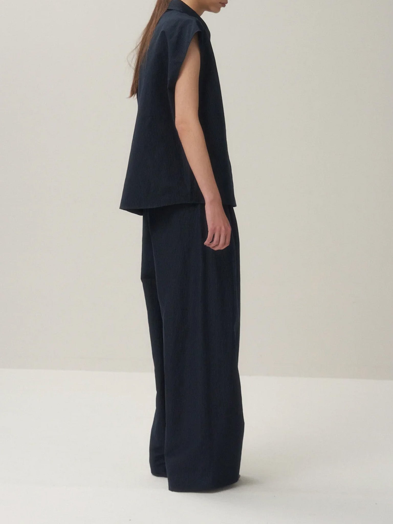 Namu Shop - Aton Silk Linen Shantung Shirt Vest - Navy x Pinstripe