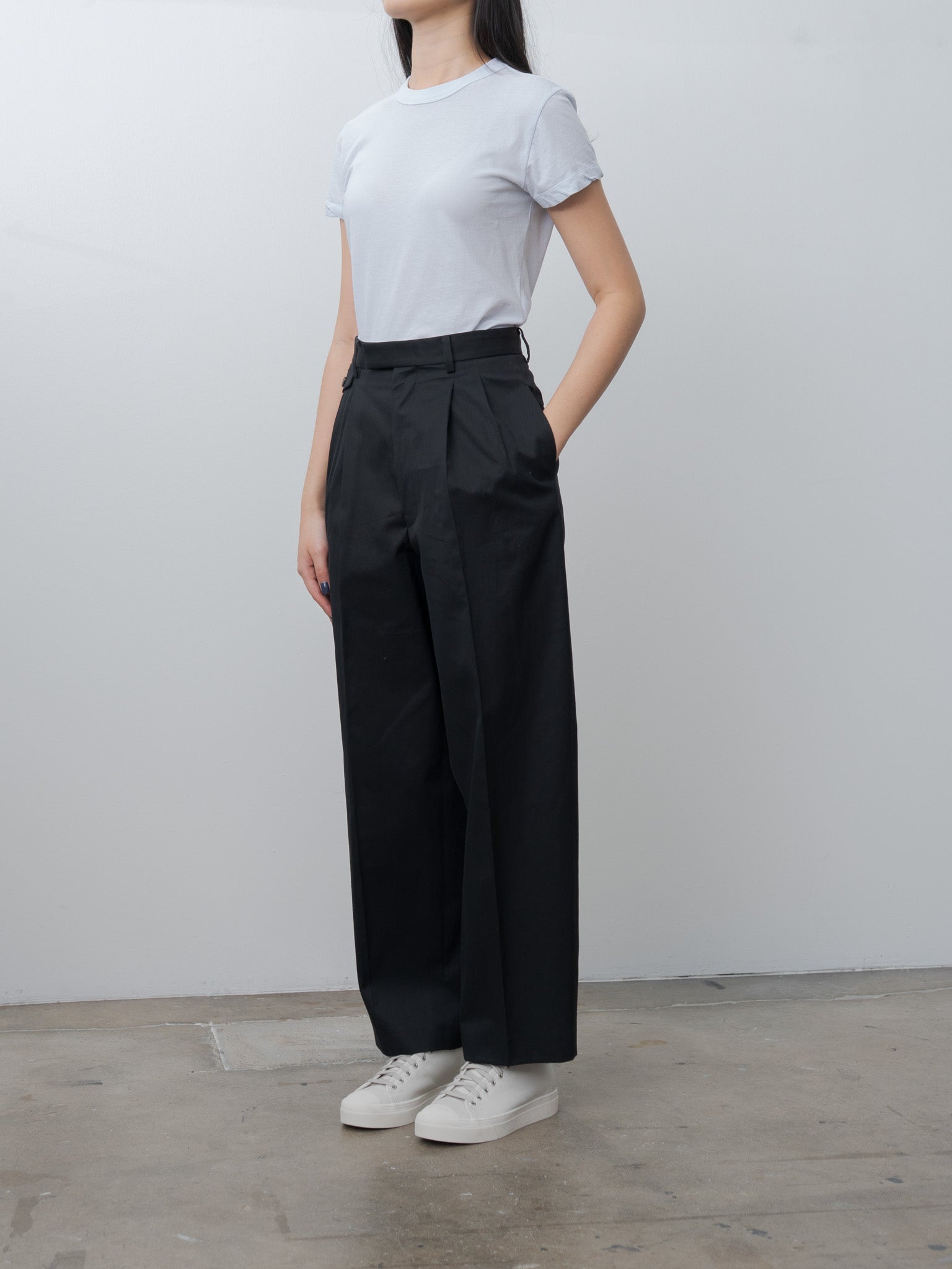 Namu Shop - Yleve Highcount Dry Gaba Trouser - Black