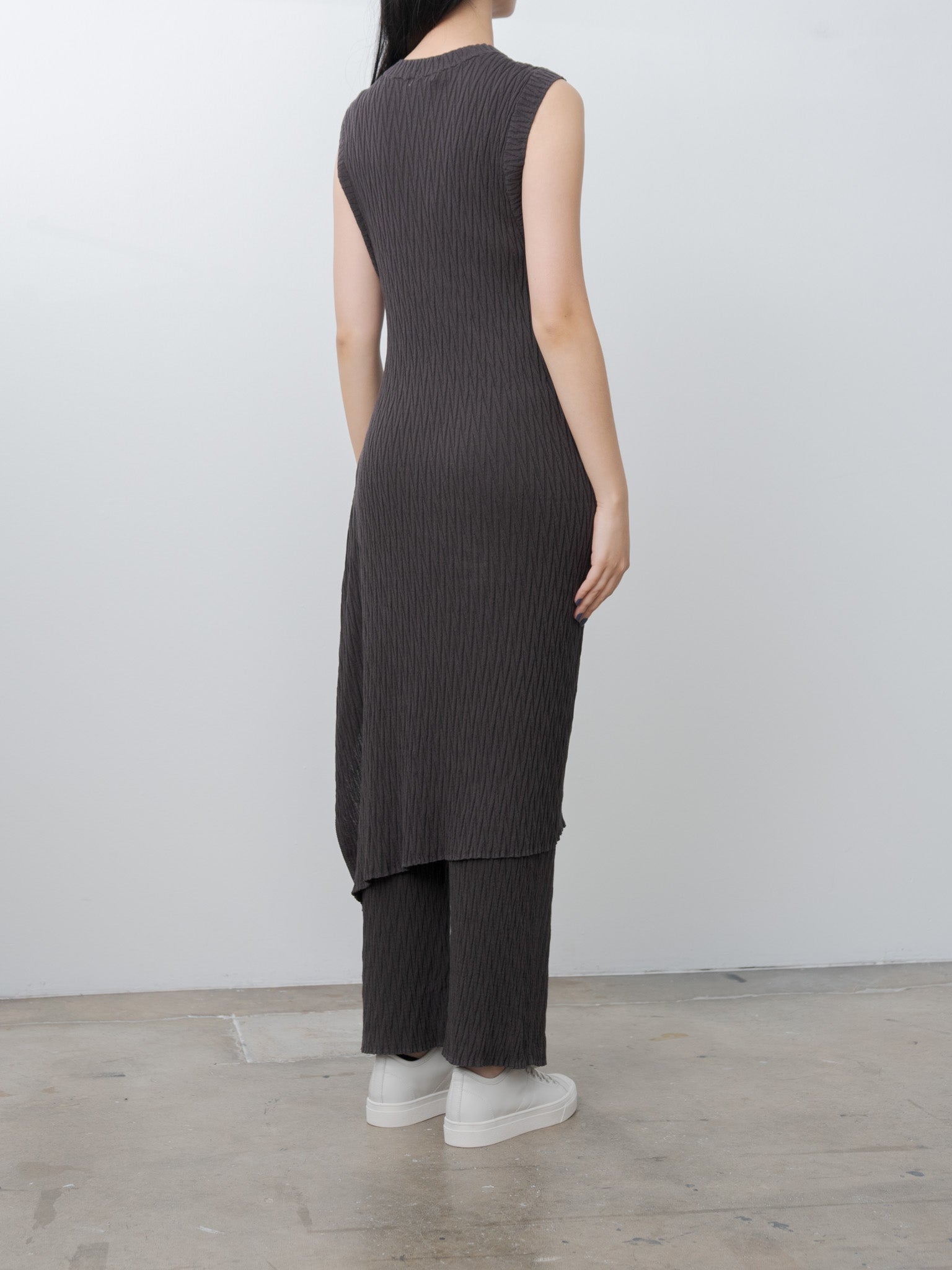 Namu Shop - Unfil High Twist Cotton Ribbed Knit Pants - Charcoal Brown