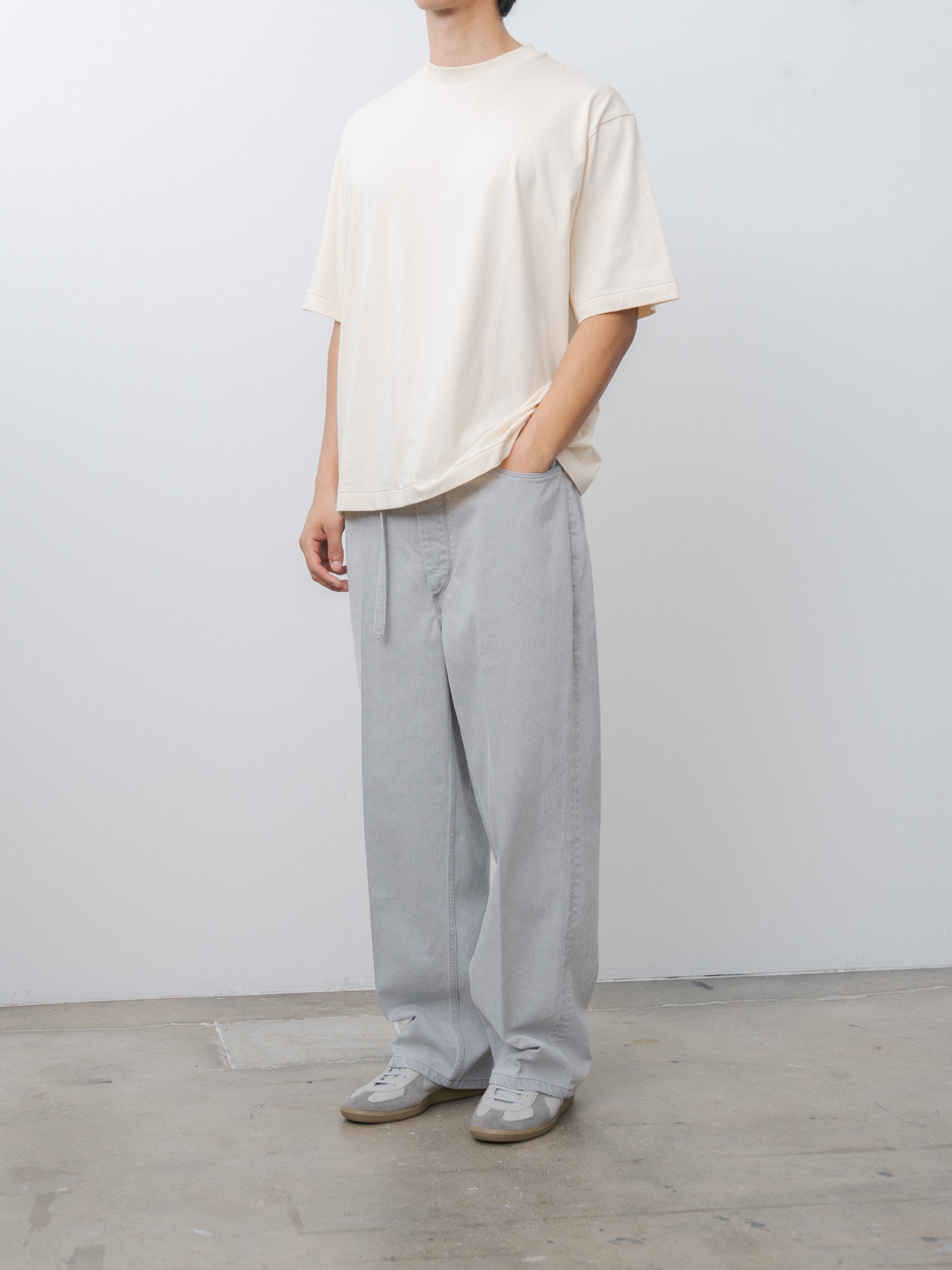 Namu Shop - Blurhms 12.9oz Denim Narrow Belted Pants - Black Super-Bleach