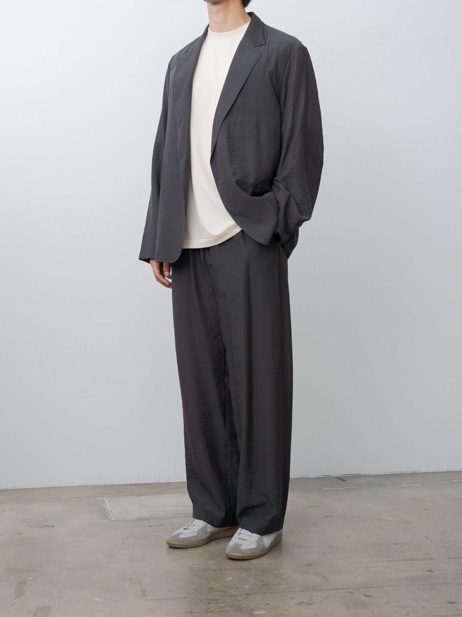 Namu Shop - Blurhms Ny-Vi-Li Side Seamless Slacks - Charcoal Brown