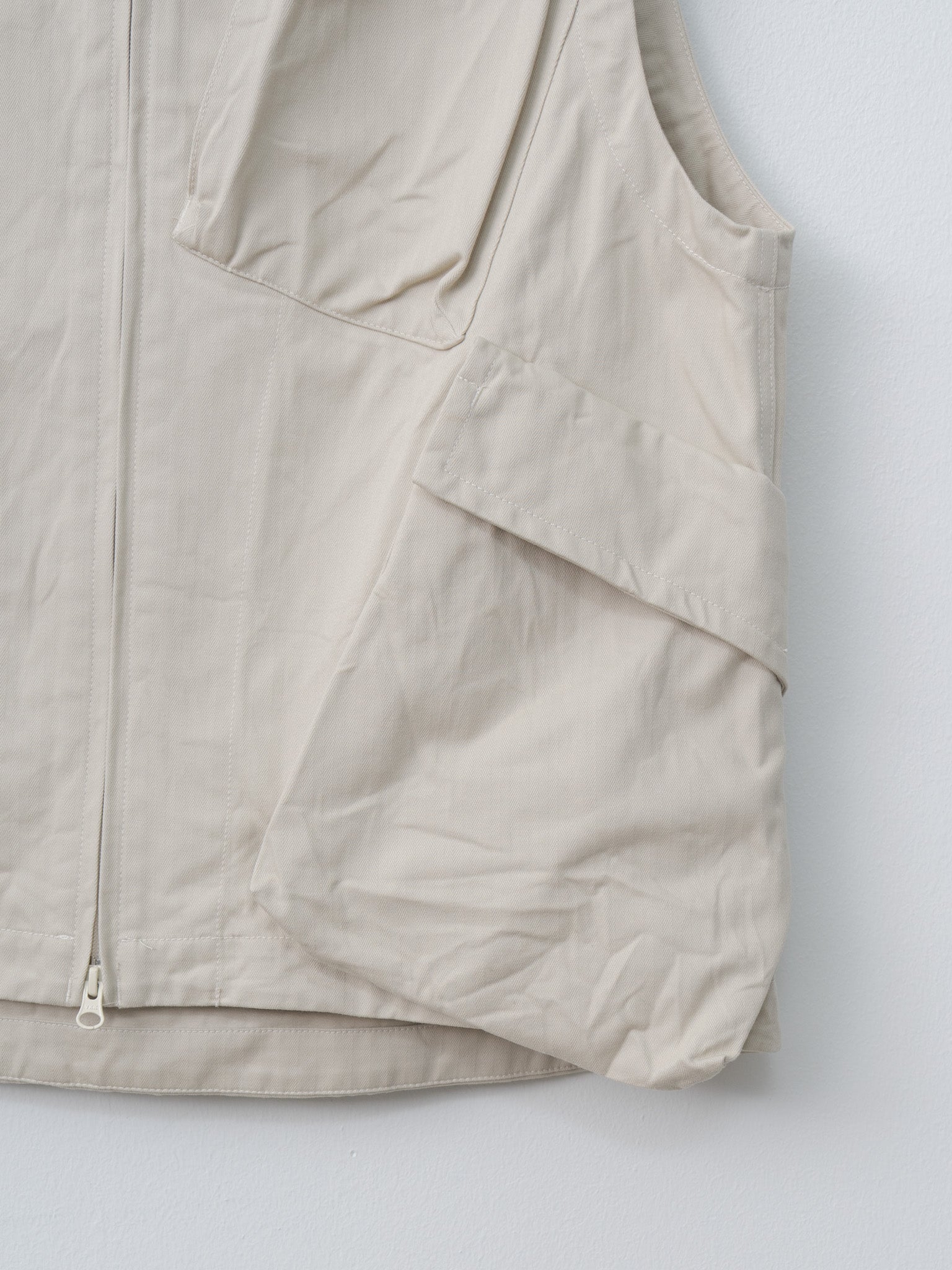 Namu Shop - ts(s) Organic Cotton Herringbone Messenger Vest - Ivory