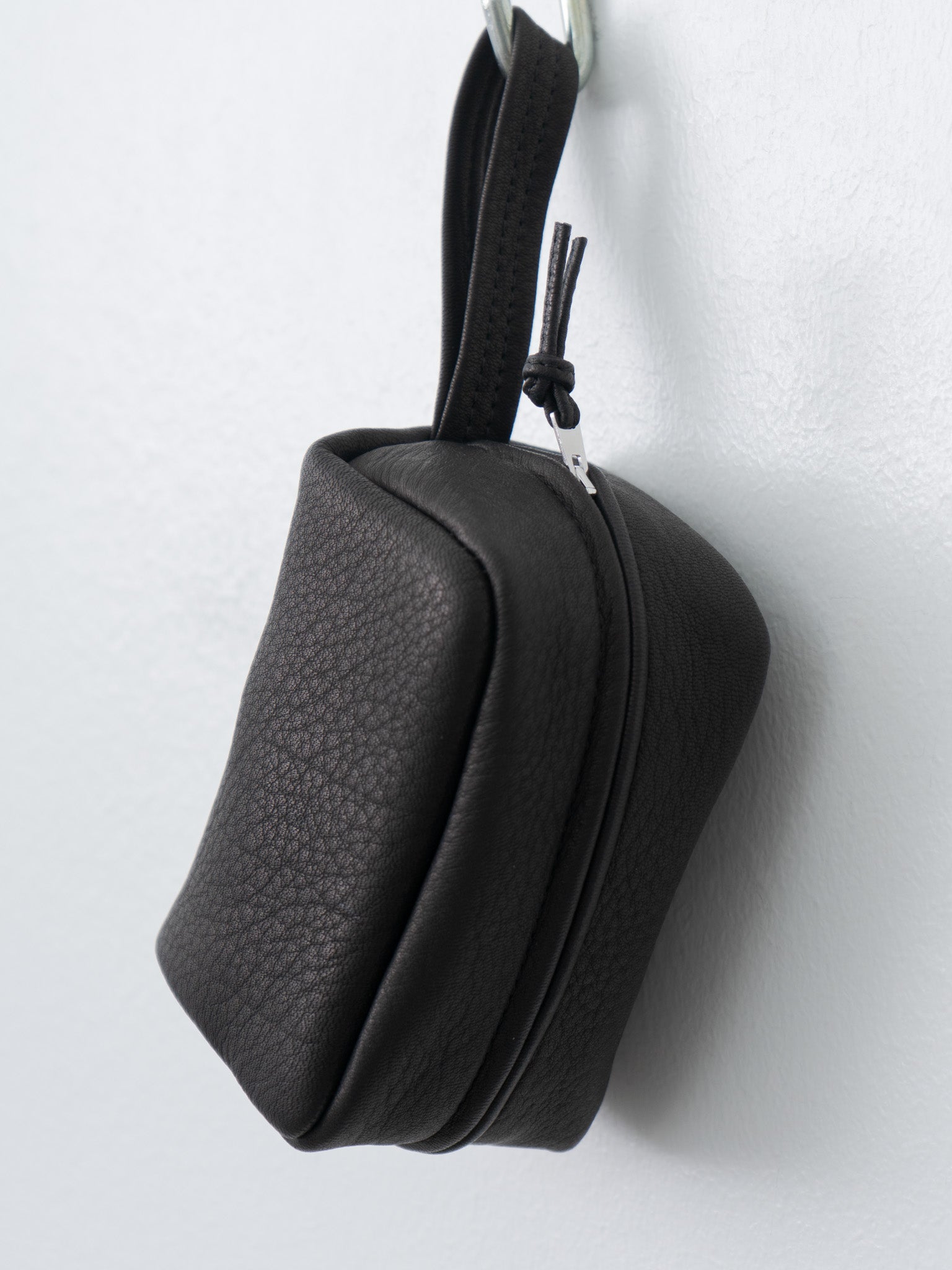 Namu Shop - Aeta Square Pouch Camera Bag - Black