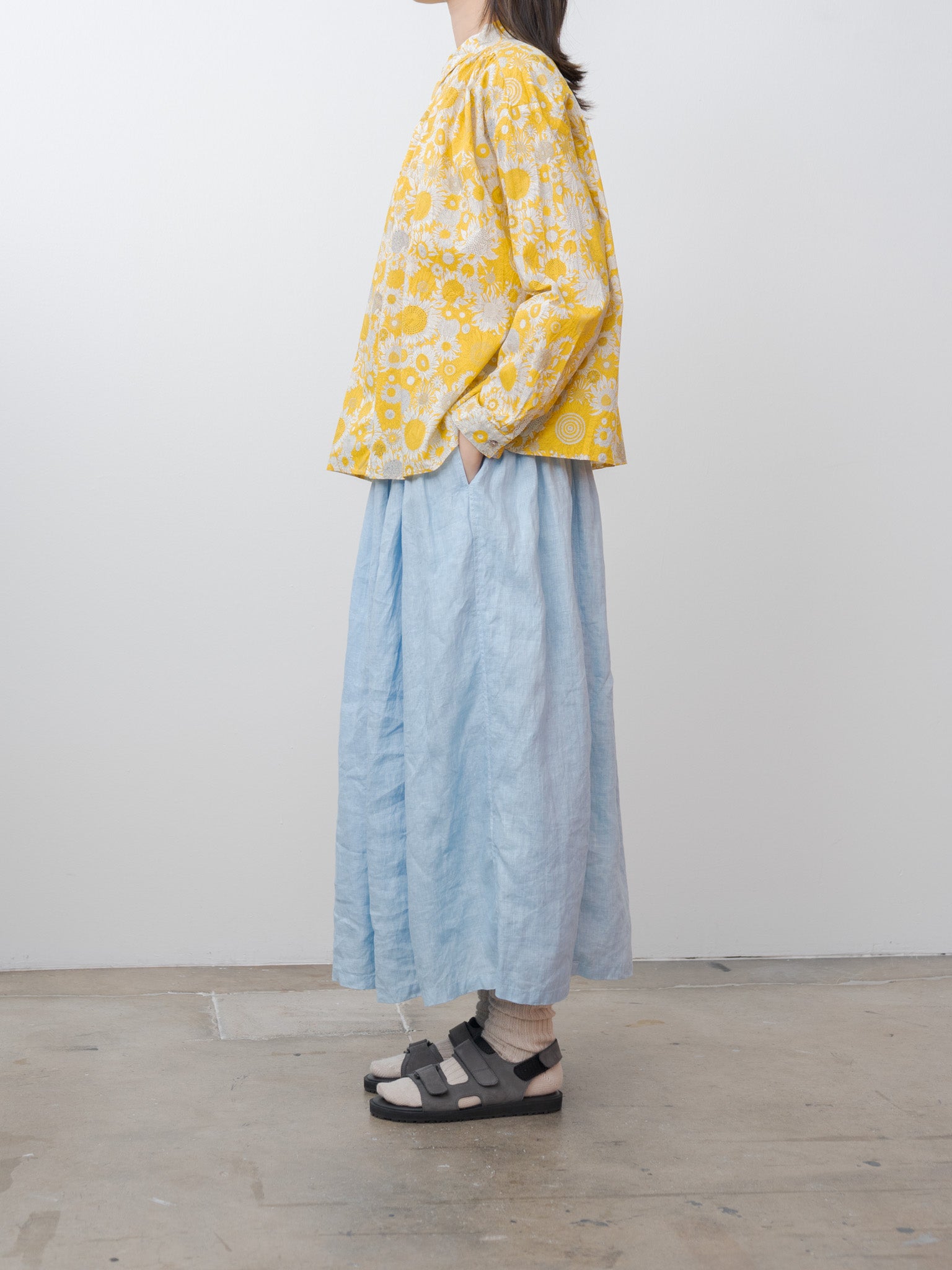 Namu Shop - Ichi Antiquites Natural Hand Dye Indigo Linen Skirt - Light Indigo