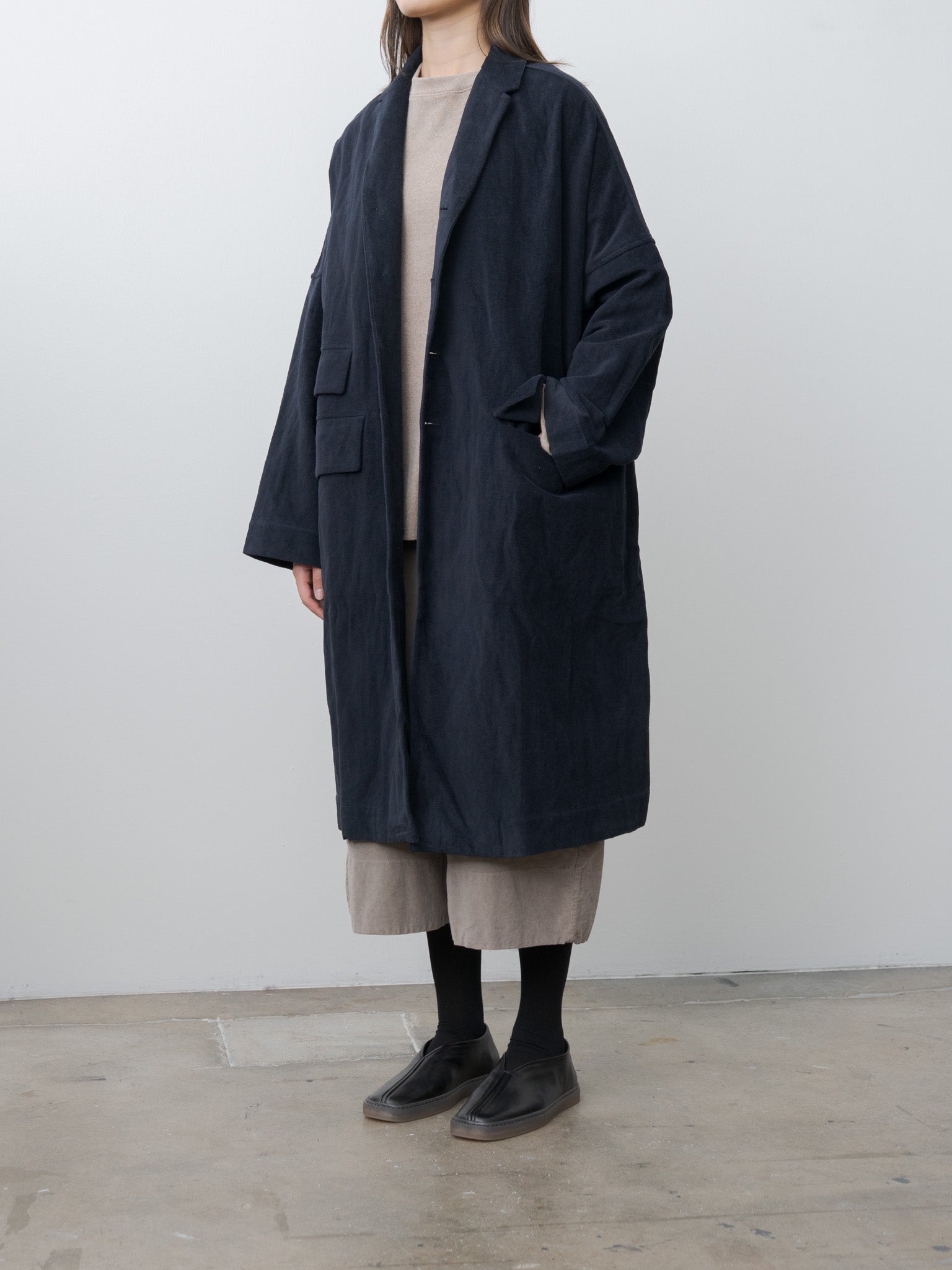 Namu Shop - Album di Famiglia Loose Coat Inox Velvet - Ink