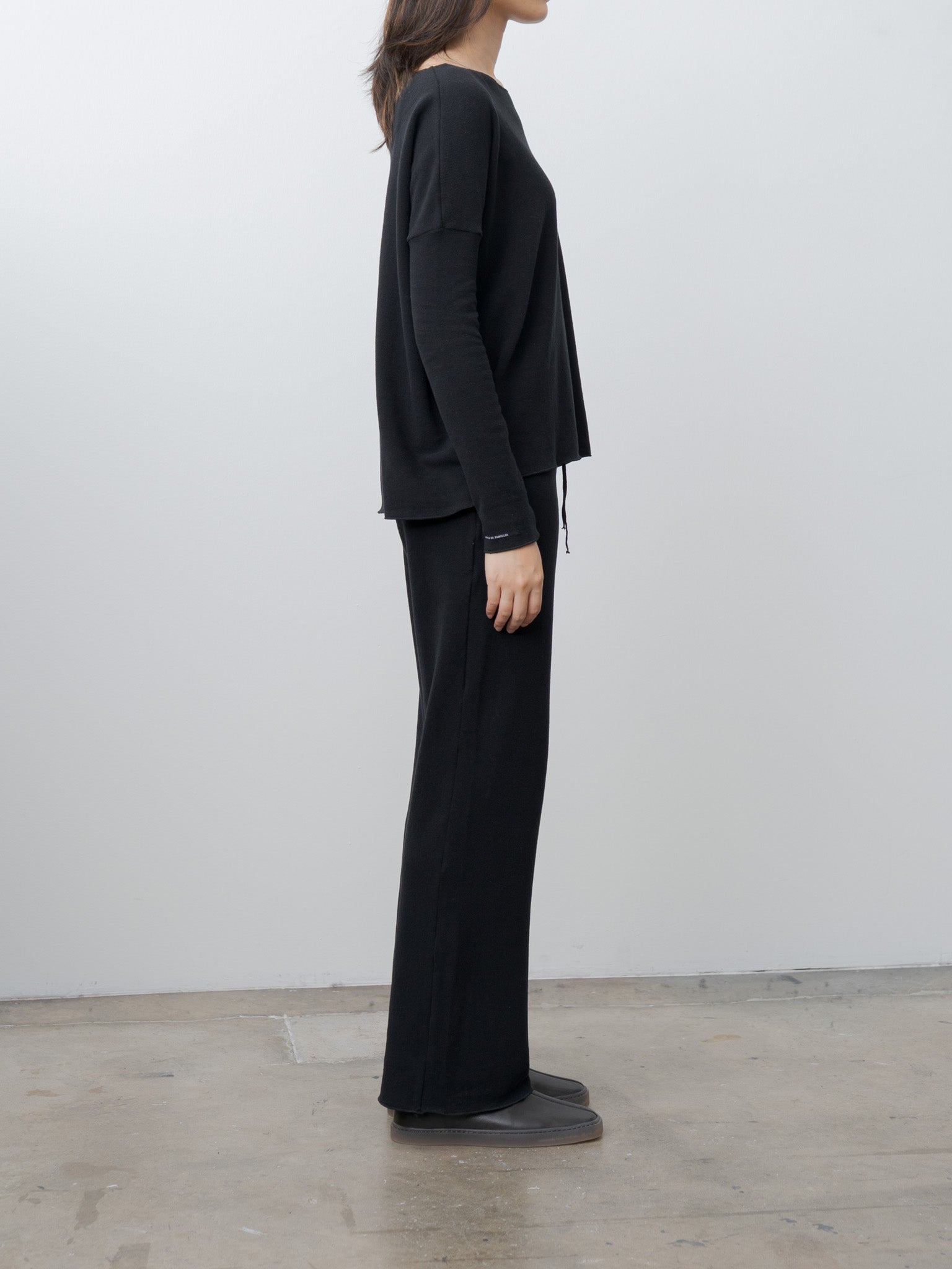 Namu Shop - Album di Famiglia Jumper JP - Black