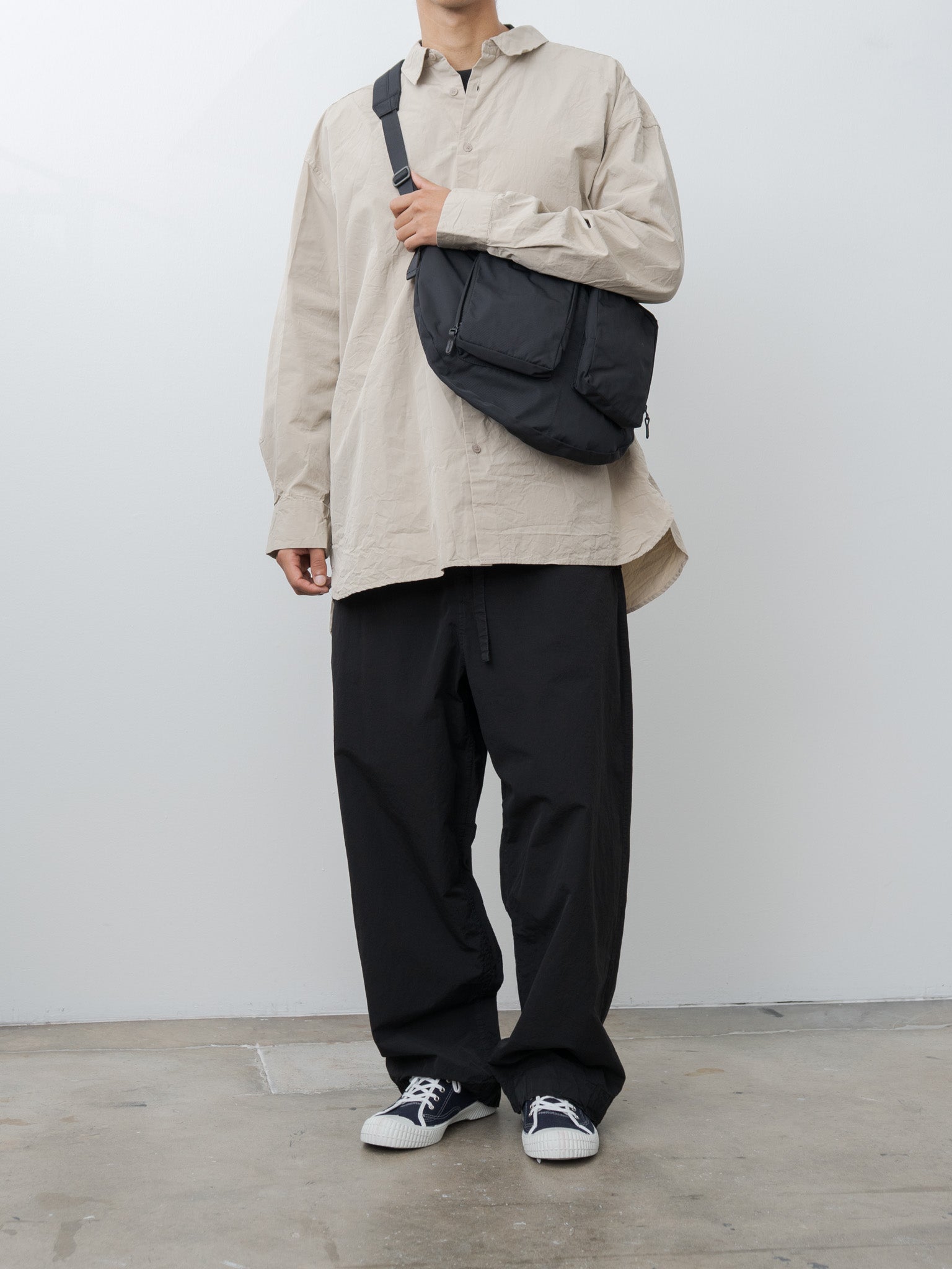 Gabardine Bodybag M - Black