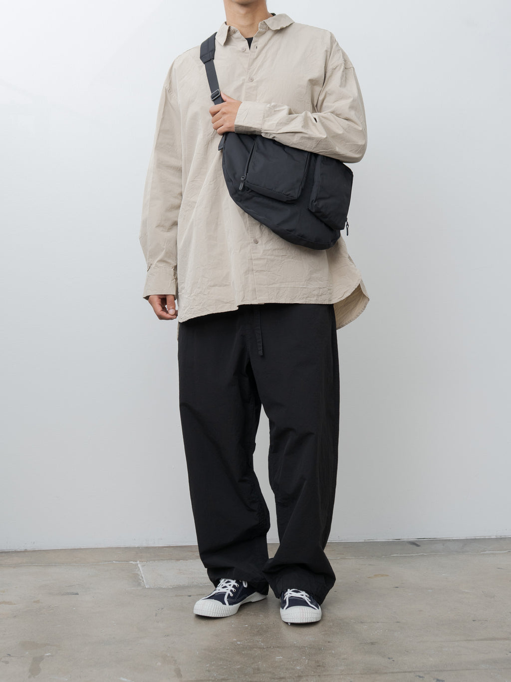 Gabardine Bodybag M - Black