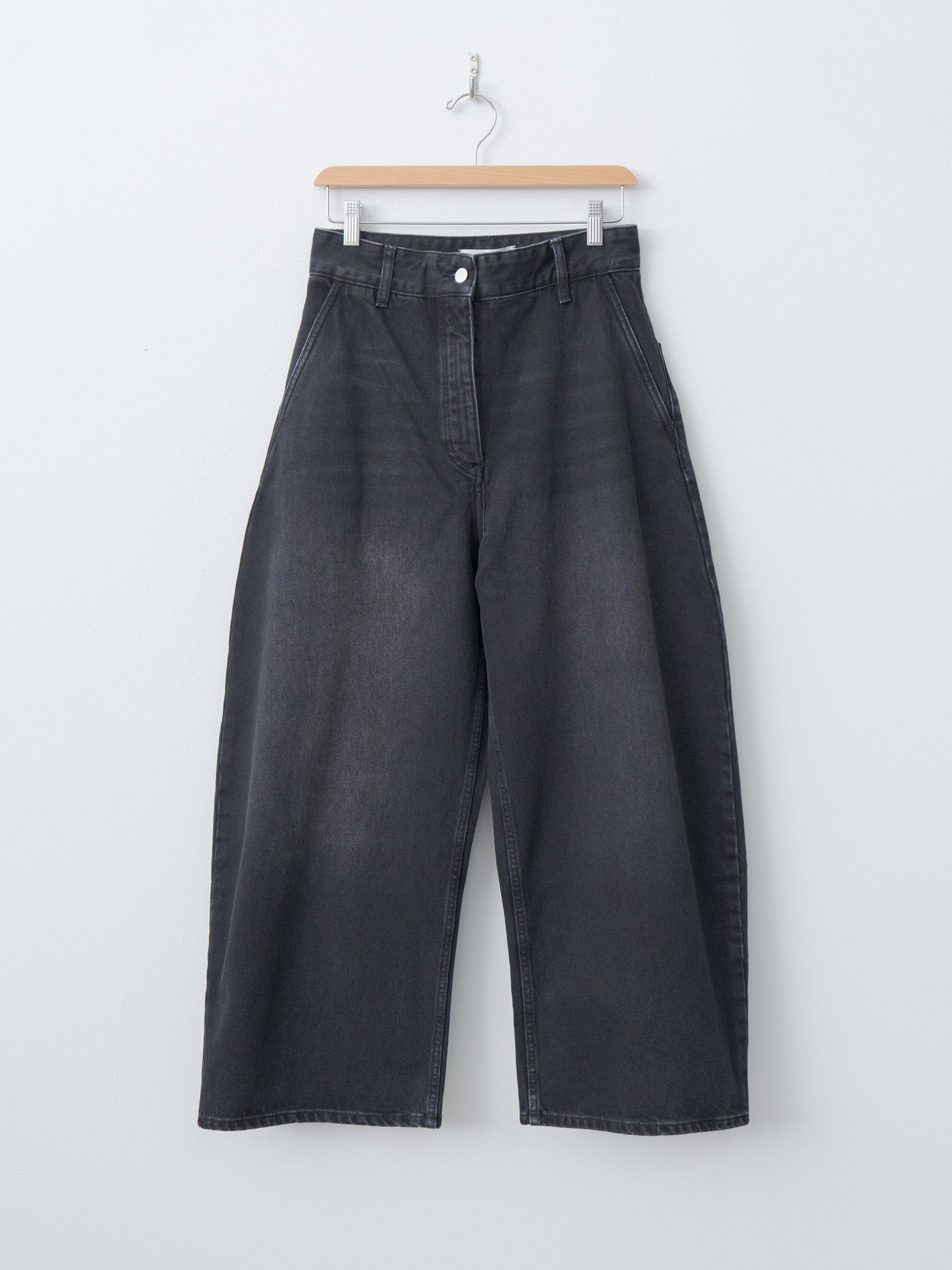 Namu Shop - Studio Nicholson Chalco Wide Crop Pant - Washed Black