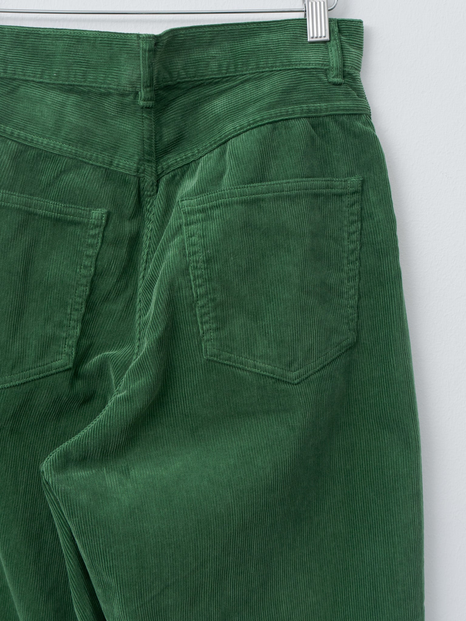 Namu Shop - Auralee Pigment Dyed Finx Corduroy Wide 5P Pants - Forest Green