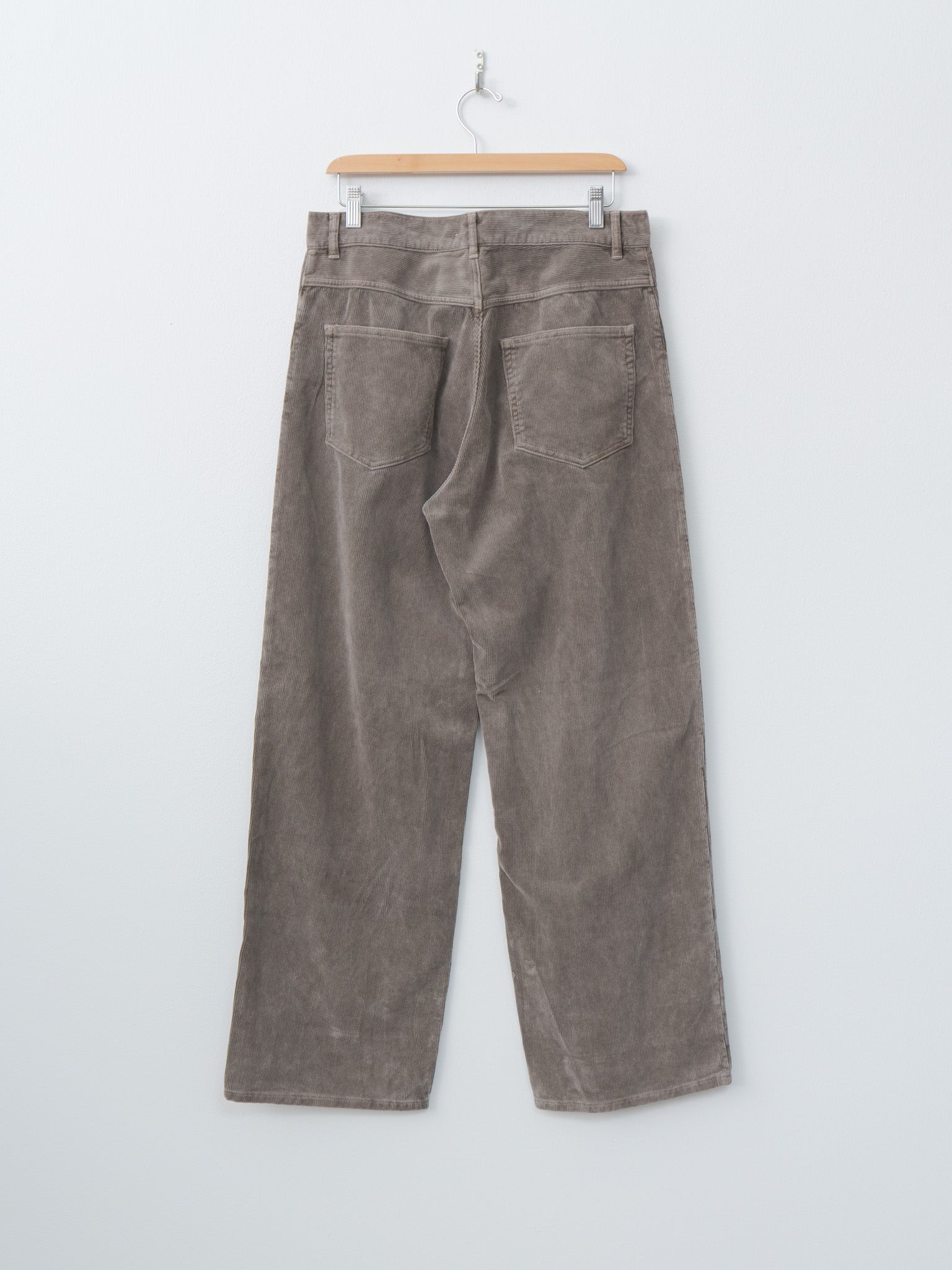 Namu Shop - Auralee Pigment Dyed Finx Corduroy Wide 5P Pants - Olive Brown