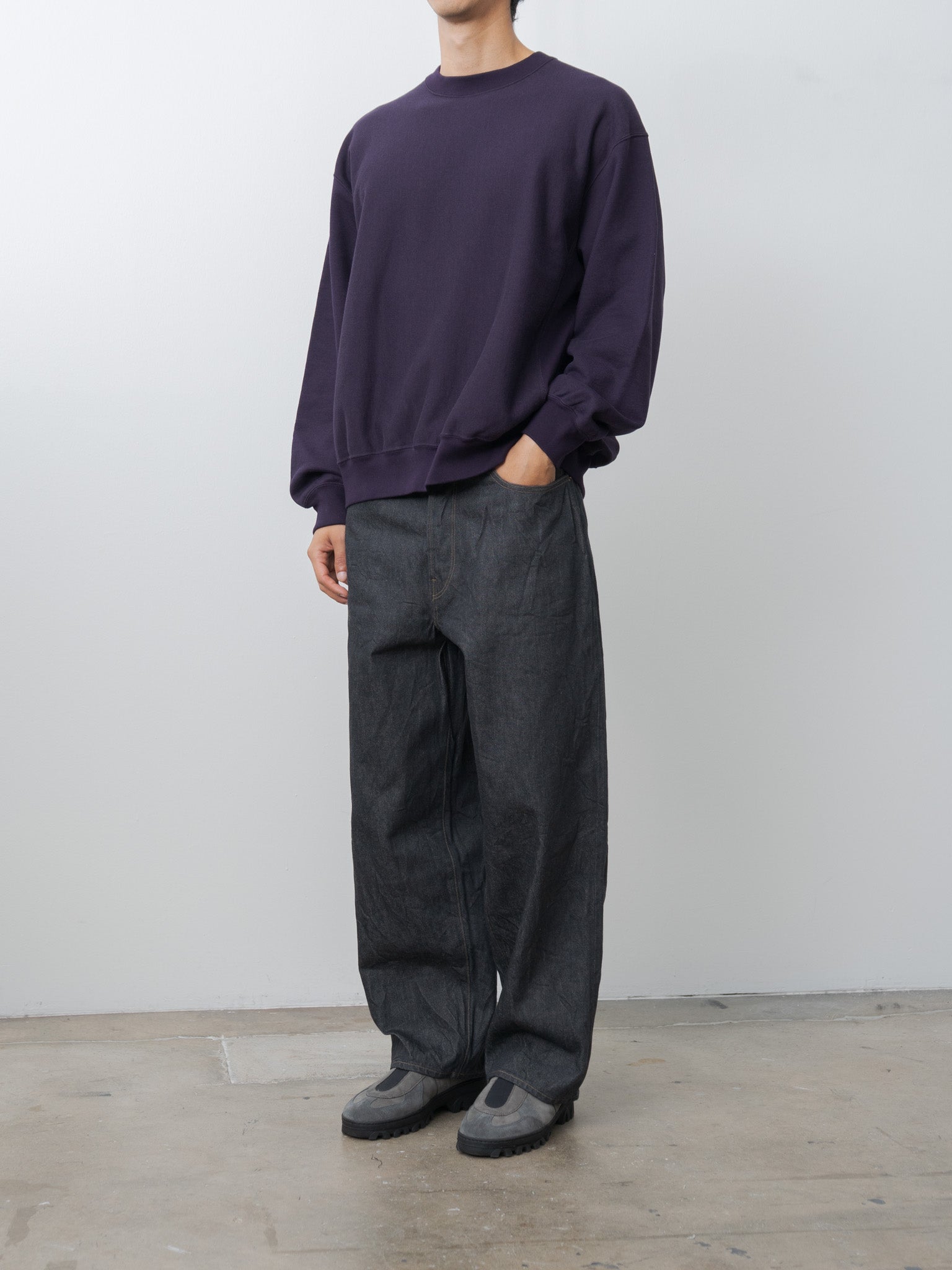 Namu Shop - Blurhms Crewneck Sweat P/O Wide - Dark Purple