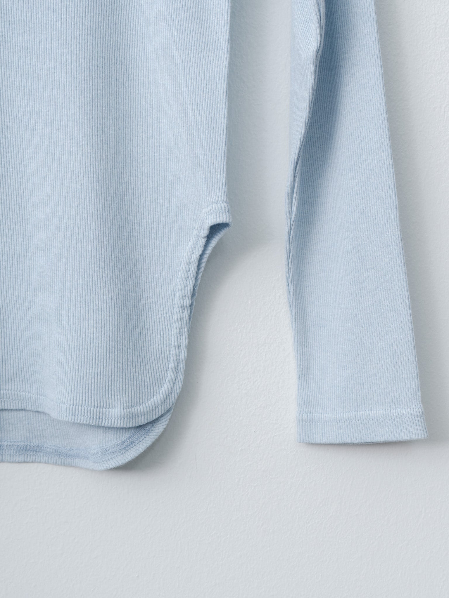 Namu Shop - Babaco Cotton/Silk Henley Neck Long Sleeve T-Shirt - Light Blue