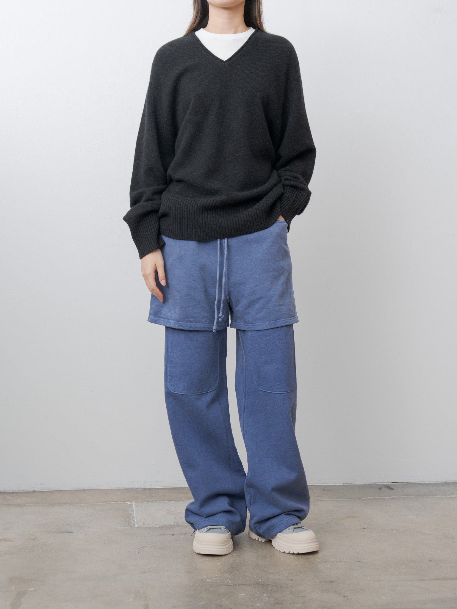 Namu Shop - Inscrire Cashmere V Neck - Black