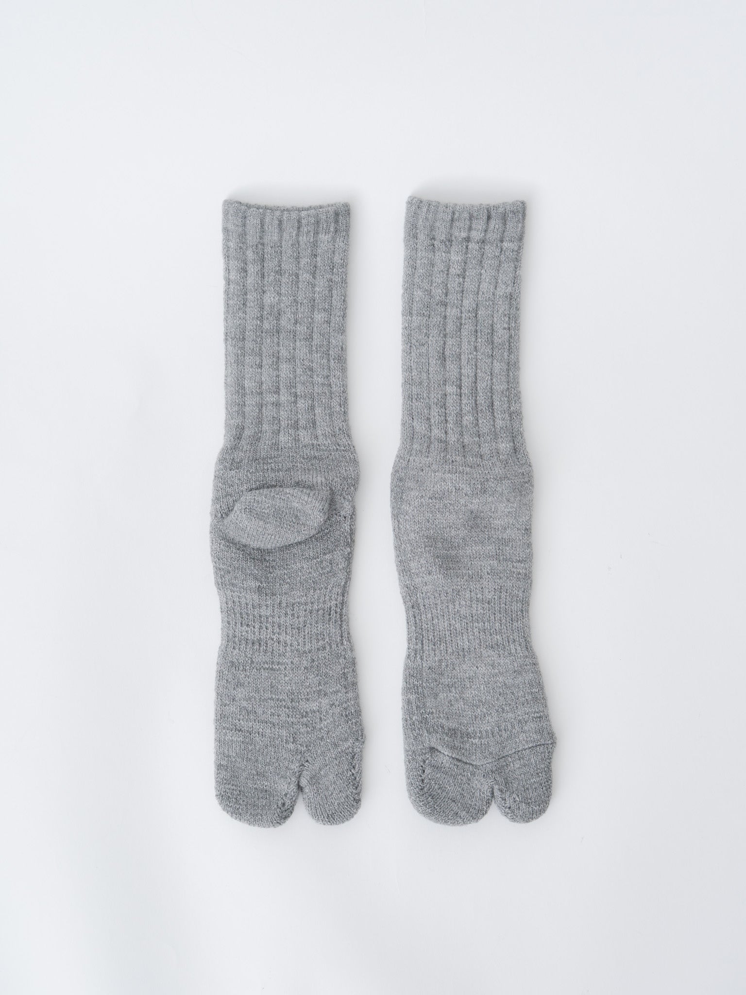 Namu Shop - Yoko Sakamoto Tabi Pile Socks Wool - Black, Heather Gray