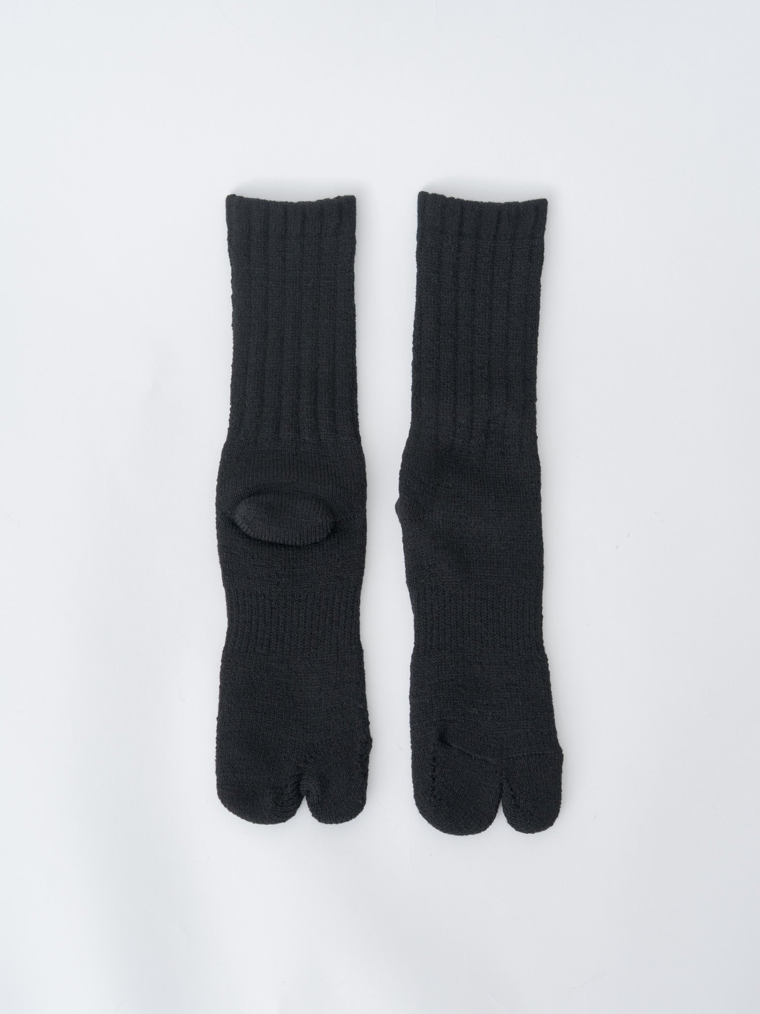 Namu Shop - Yoko Sakamoto Tabi Pile Socks Wool - Black, Heather Gray