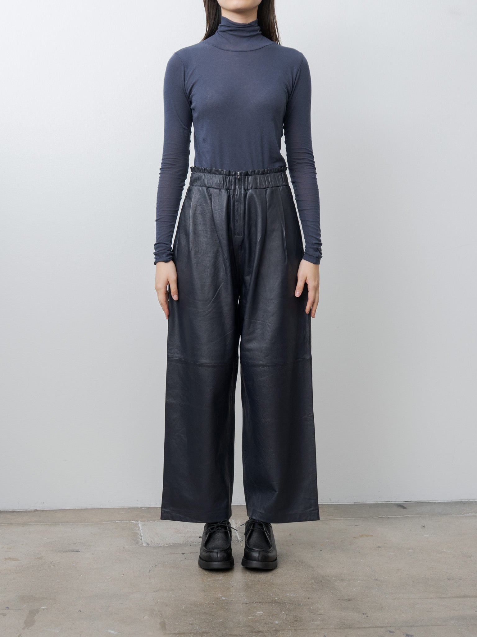 Namu Shop - Eleph Luce Leather Trouser - Navy