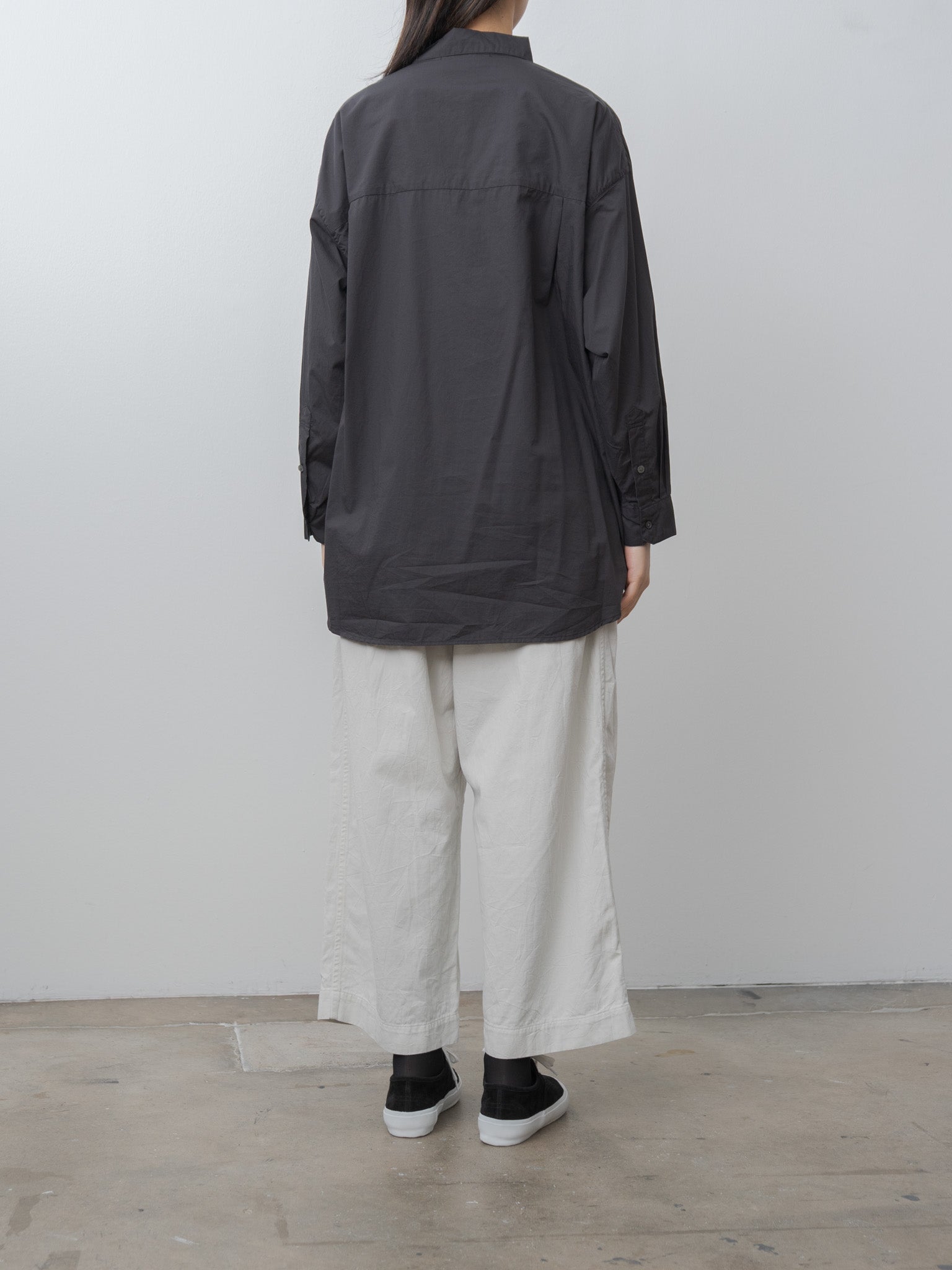 Namu Shop - Veritecoeur Unisex Shirt - Charcoal Gray