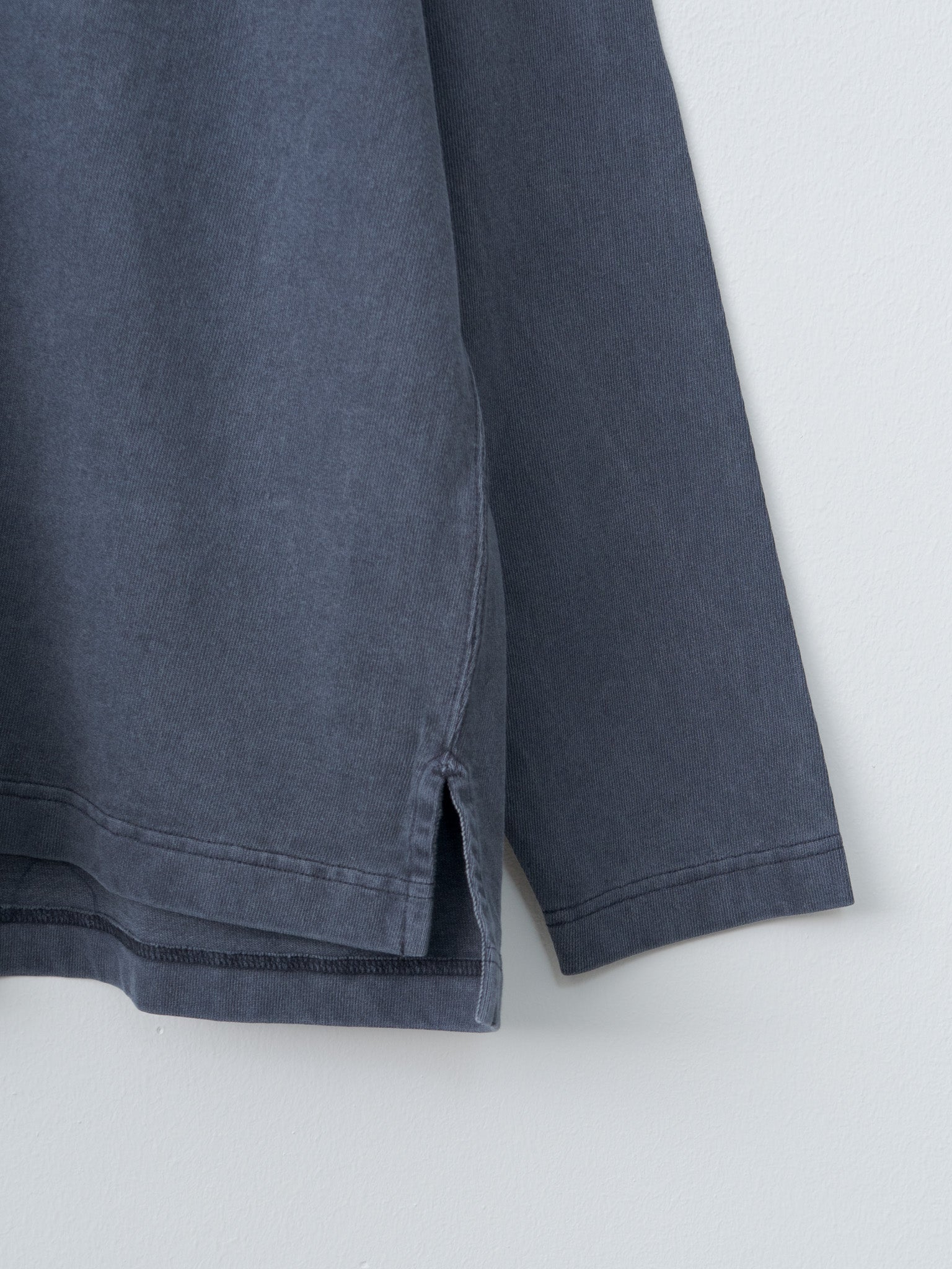 Namu Shop - Yleve Open End Cotton Pigment Dye Henley P/O - Navy
