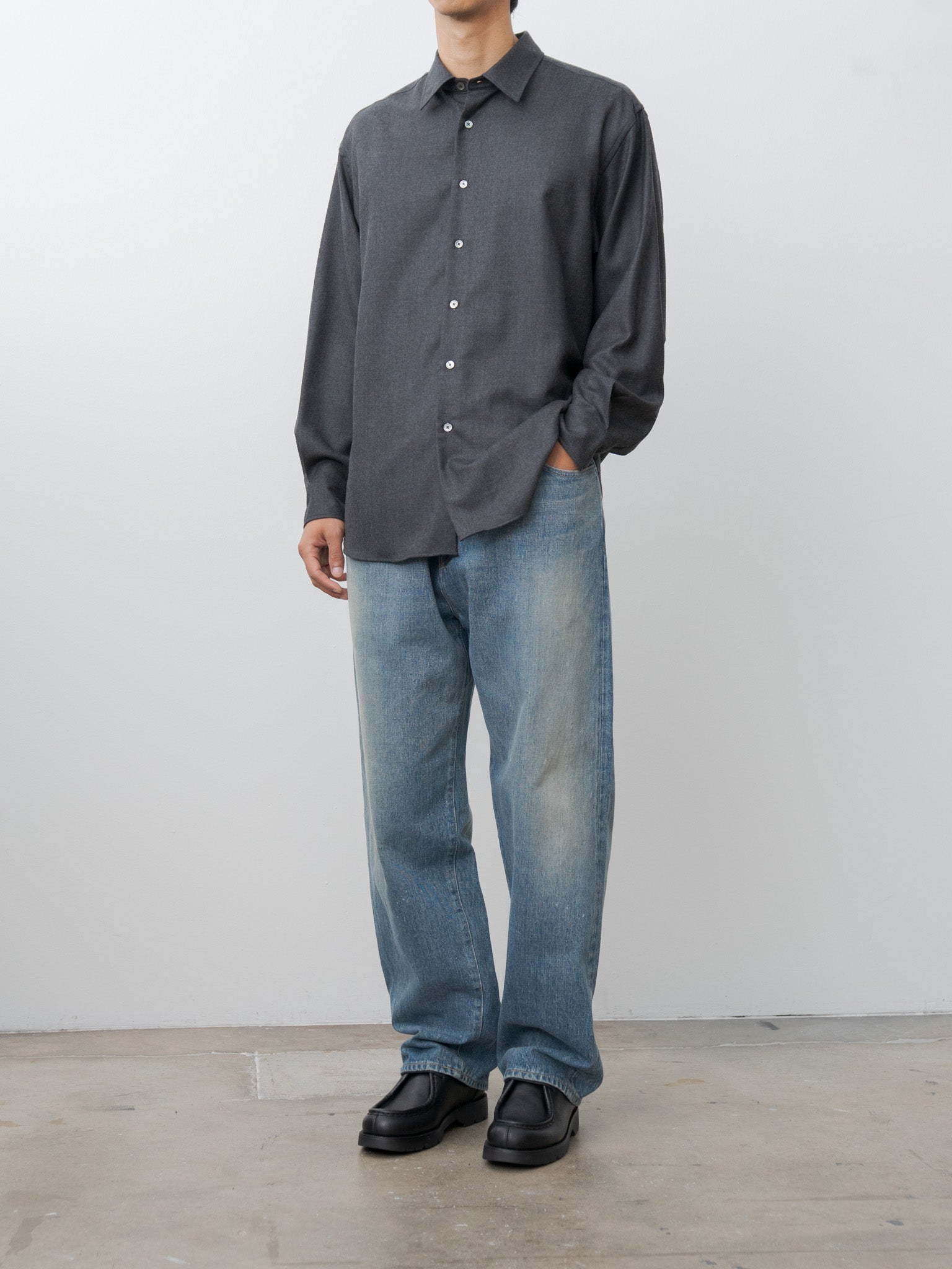Namu Shop - Auralee Super Light Wool Shirt - Top Charcoal