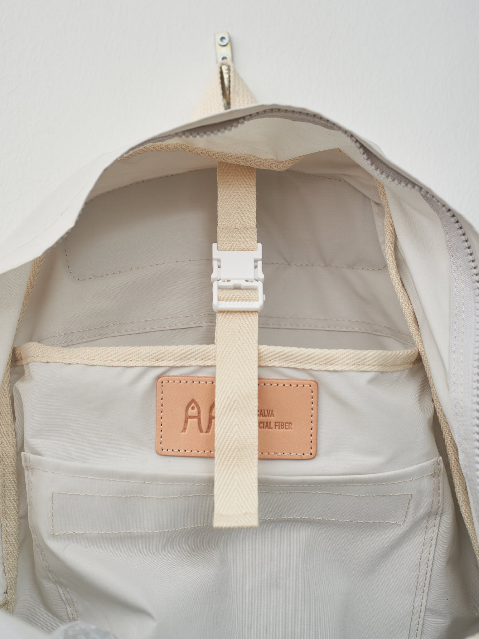 Namu Shop - Amiacalva N/C Cloth Backpack - Ice