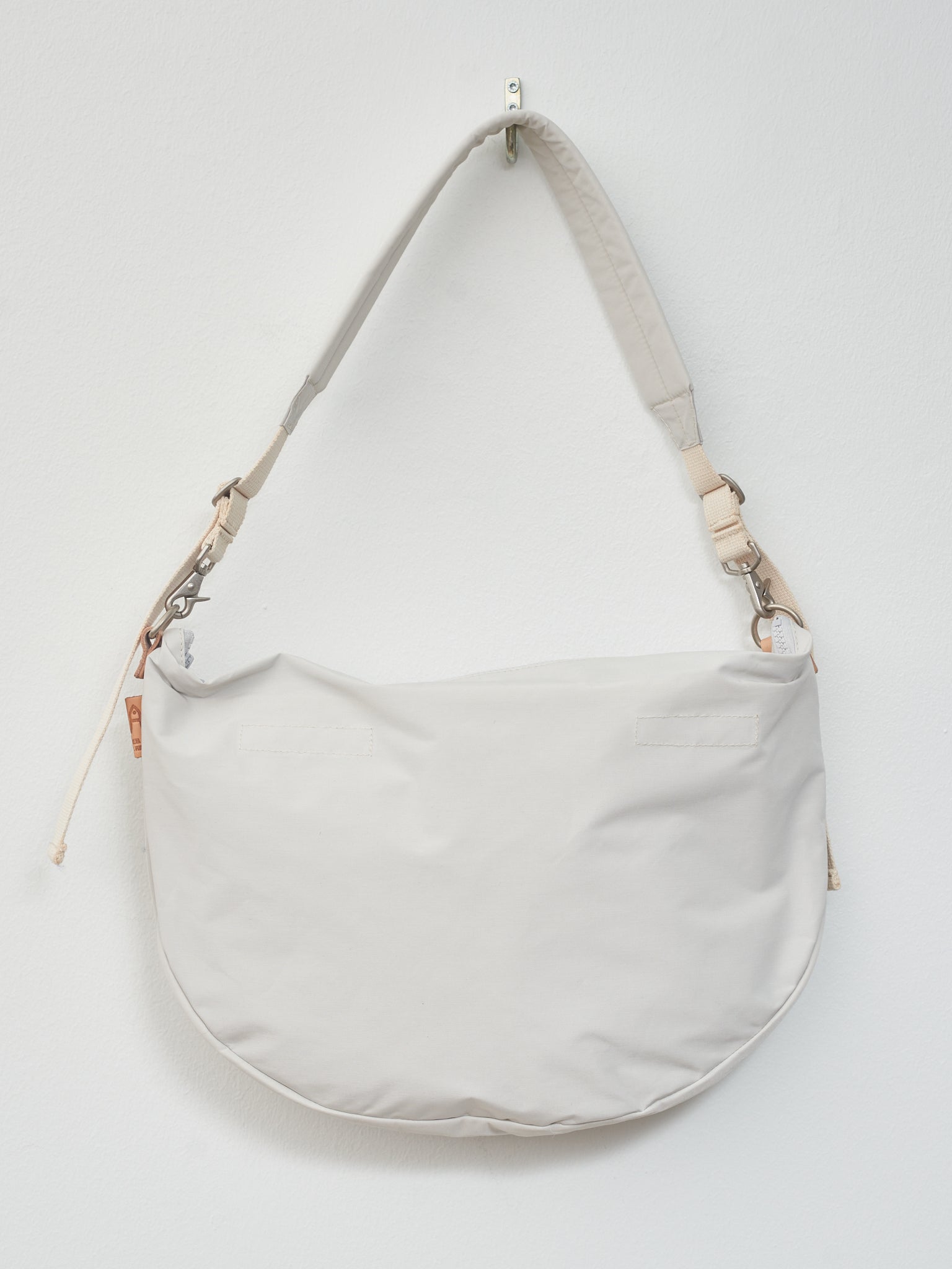 Namu Shop - Amiacalva N/C Cloth Bodybag - Ice