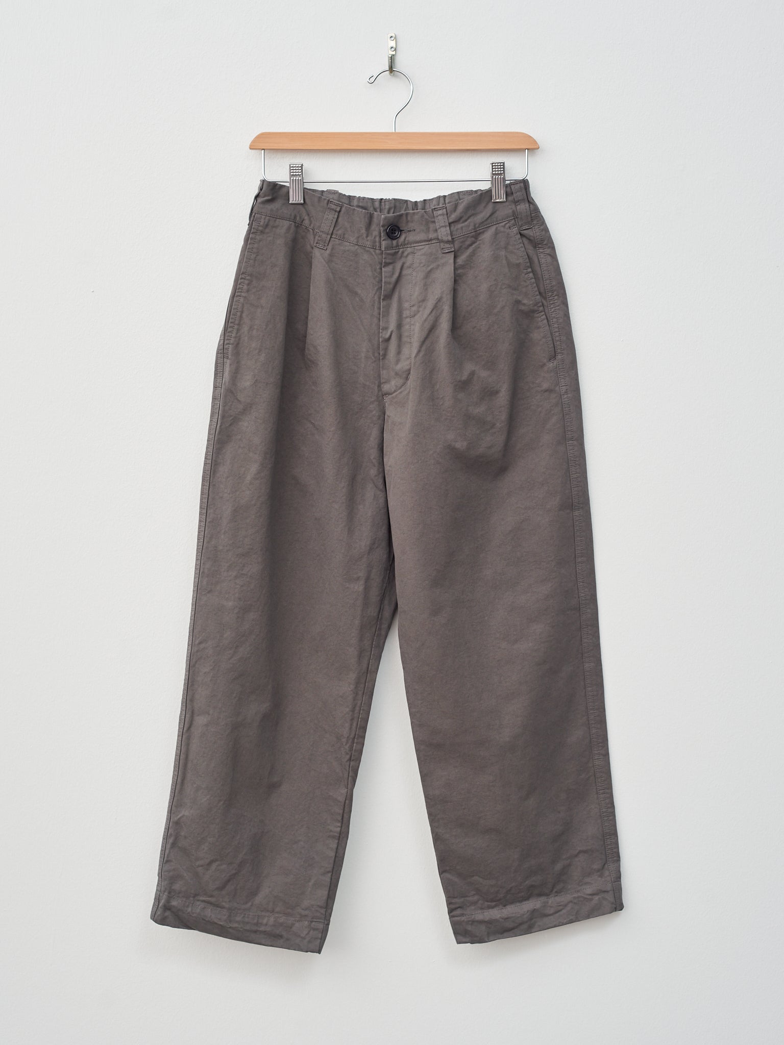 Namu Shop - Veritecoeur Straight Tuck Pants - Gray