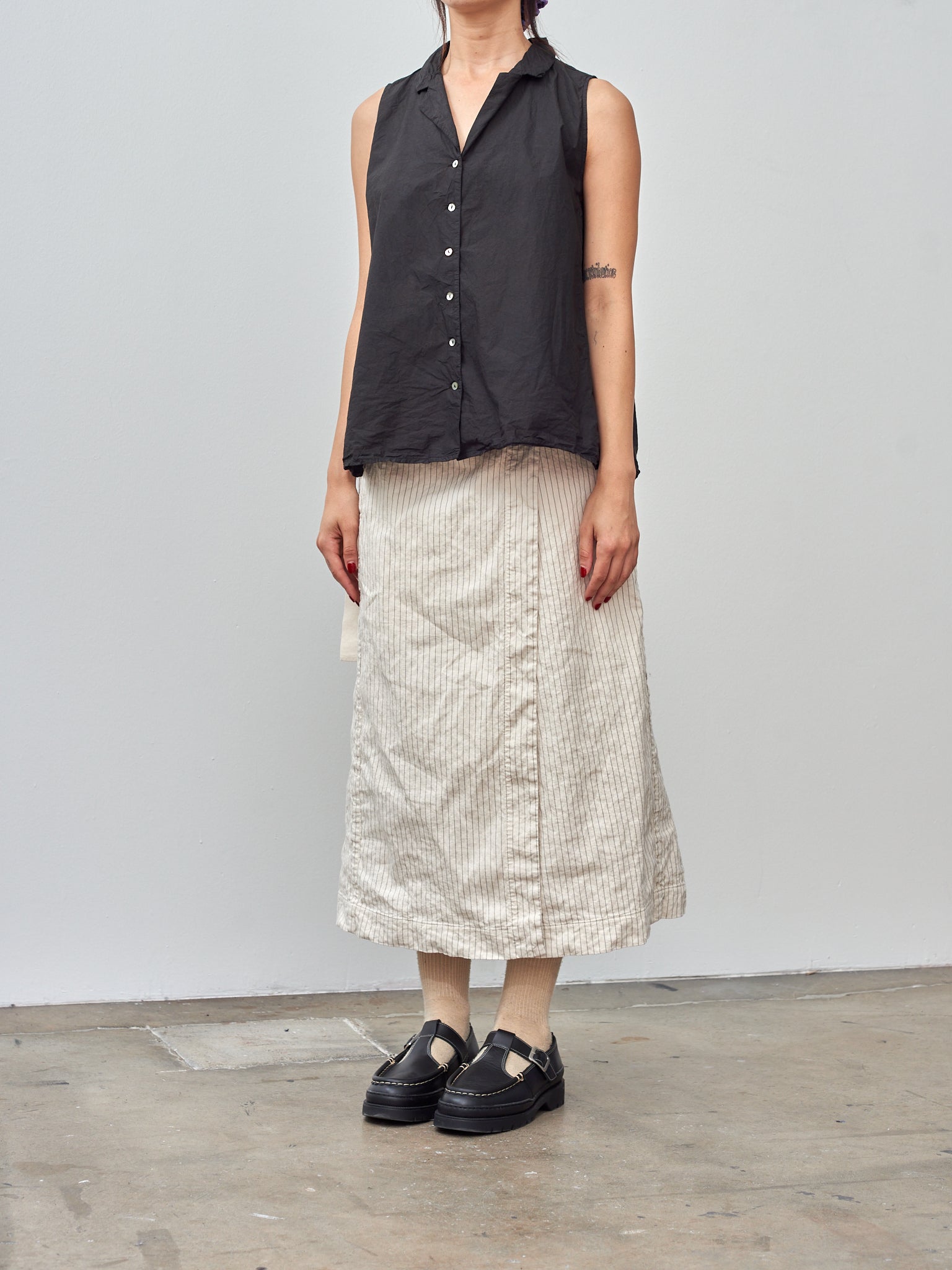 Namu Shop - Album di Famiglia Sleeveless Collar Shirt TC - Black