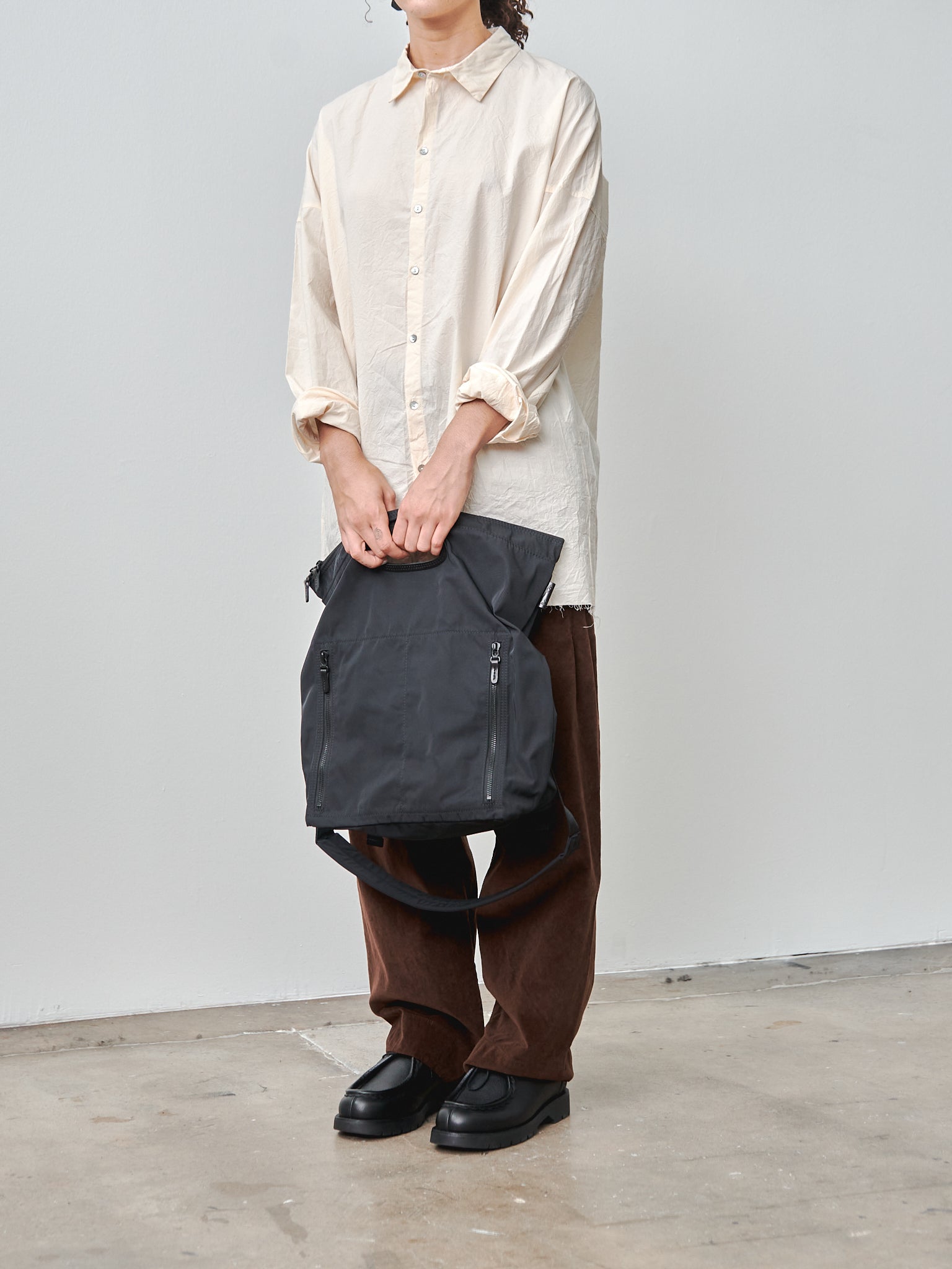 Namu Shop - Amiacalva Gabardine Paperbag - Black
