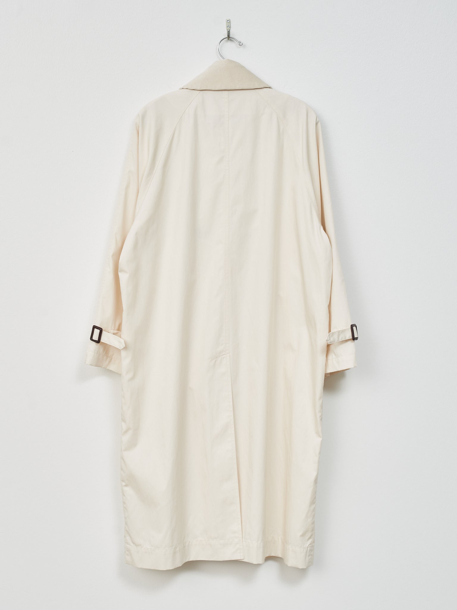 Namu Shop - Nicholson & Nicholson GENTLE Coat - Off White