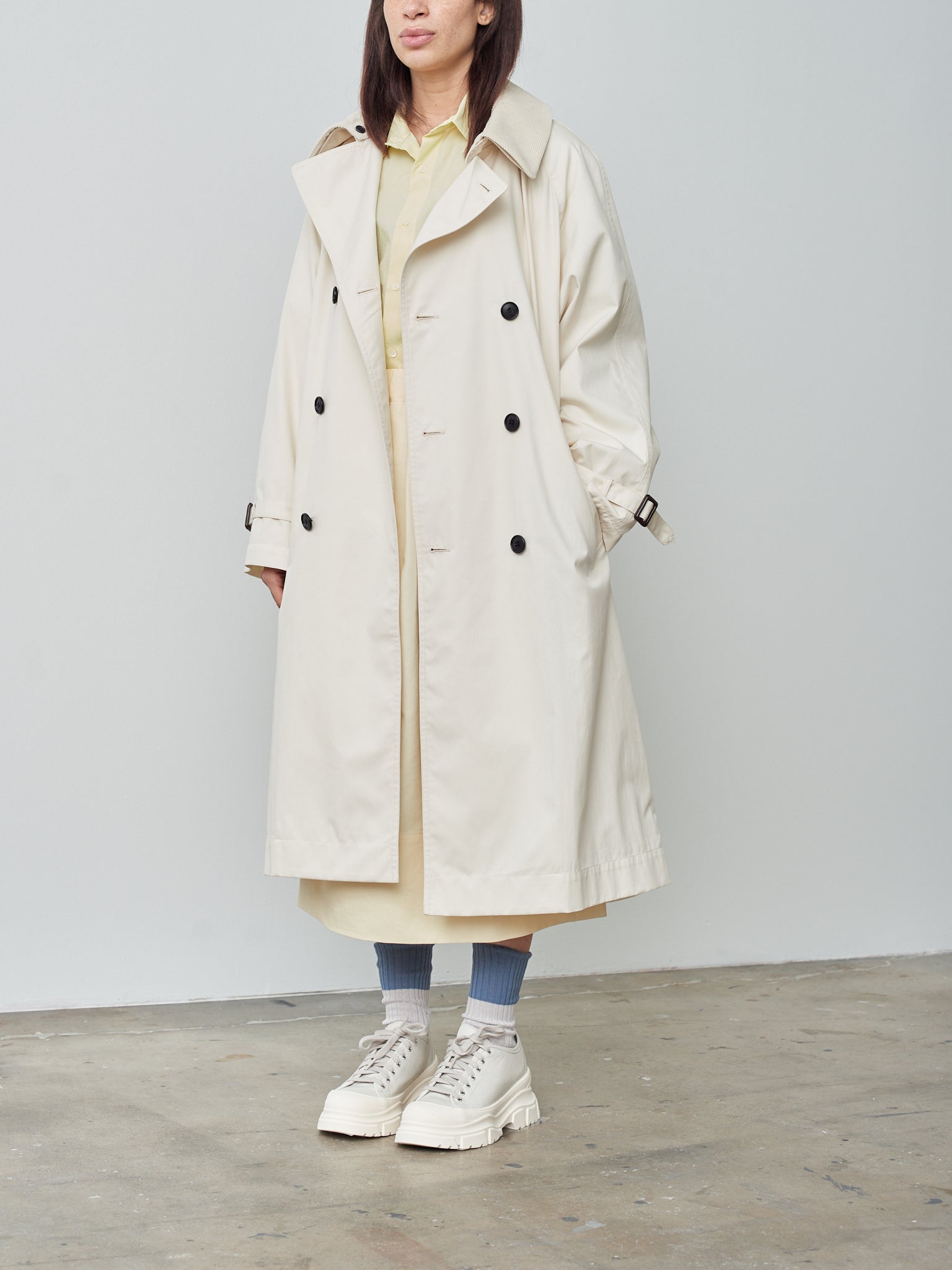 Namu Shop - Nicholson & Nicholson GENTLE Coat - Off White