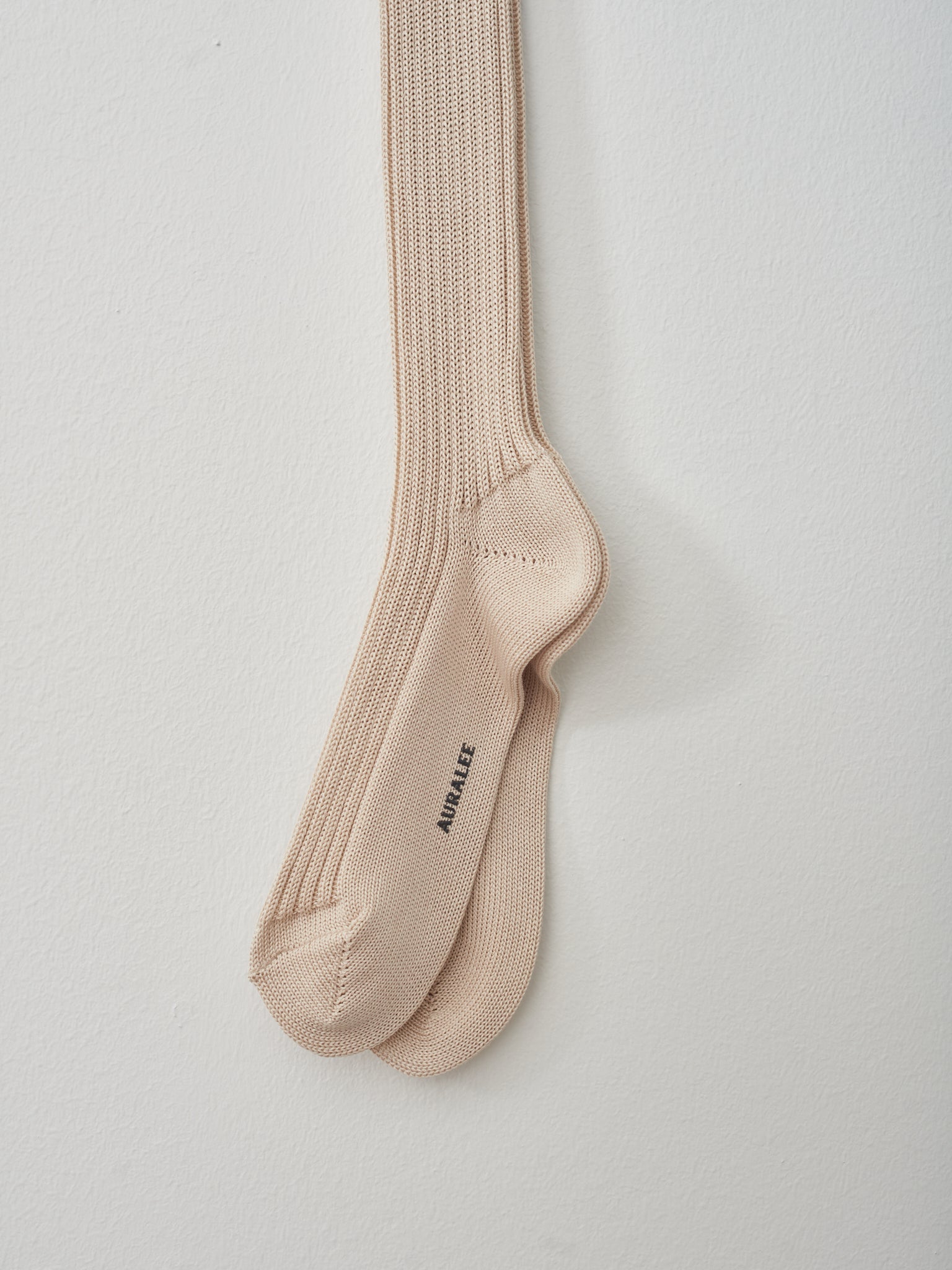 Namu Shop - Auralee Women's Cotton Rib Low Gauge Socks - Beige, Black